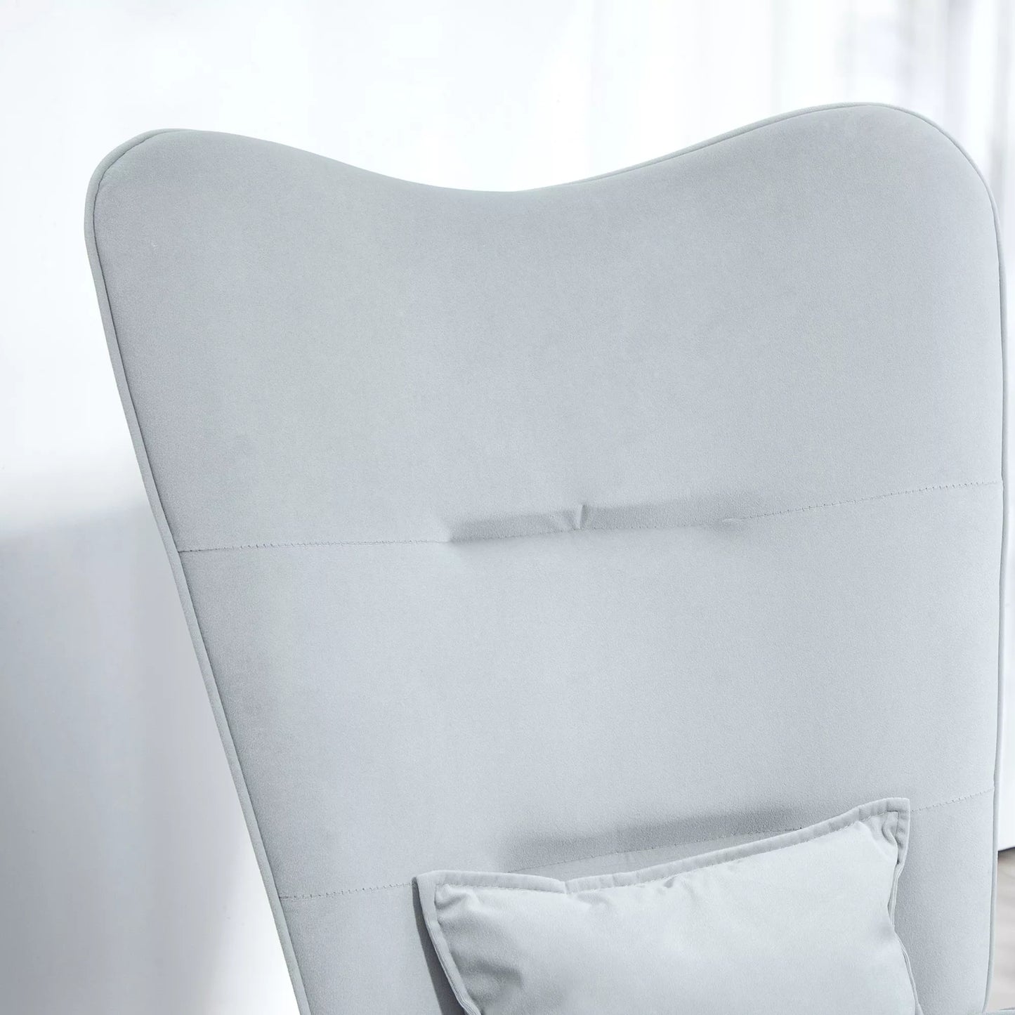 Supamas krėslas, minkštas užvalkalas su aksomo išvaizda, su juosmens atramine pagalvėle, atlaiko iki 120 kg, 67 x 85 x 112 cm, šviesiai pilka