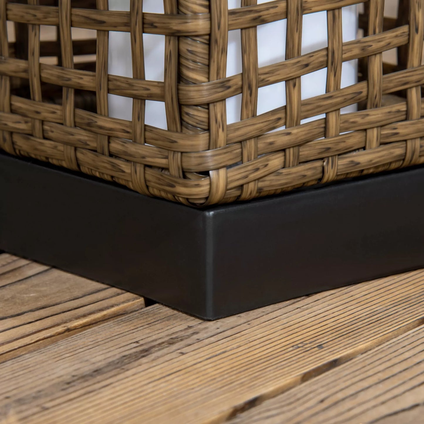 Lauko šviestuvas, sodo lempa, veikiantis saulės energija, 8 val. apšvietimo trukmė, automatinis įsijungimas, rotango imitacija, 15,5 x 15,5 x 46 cm