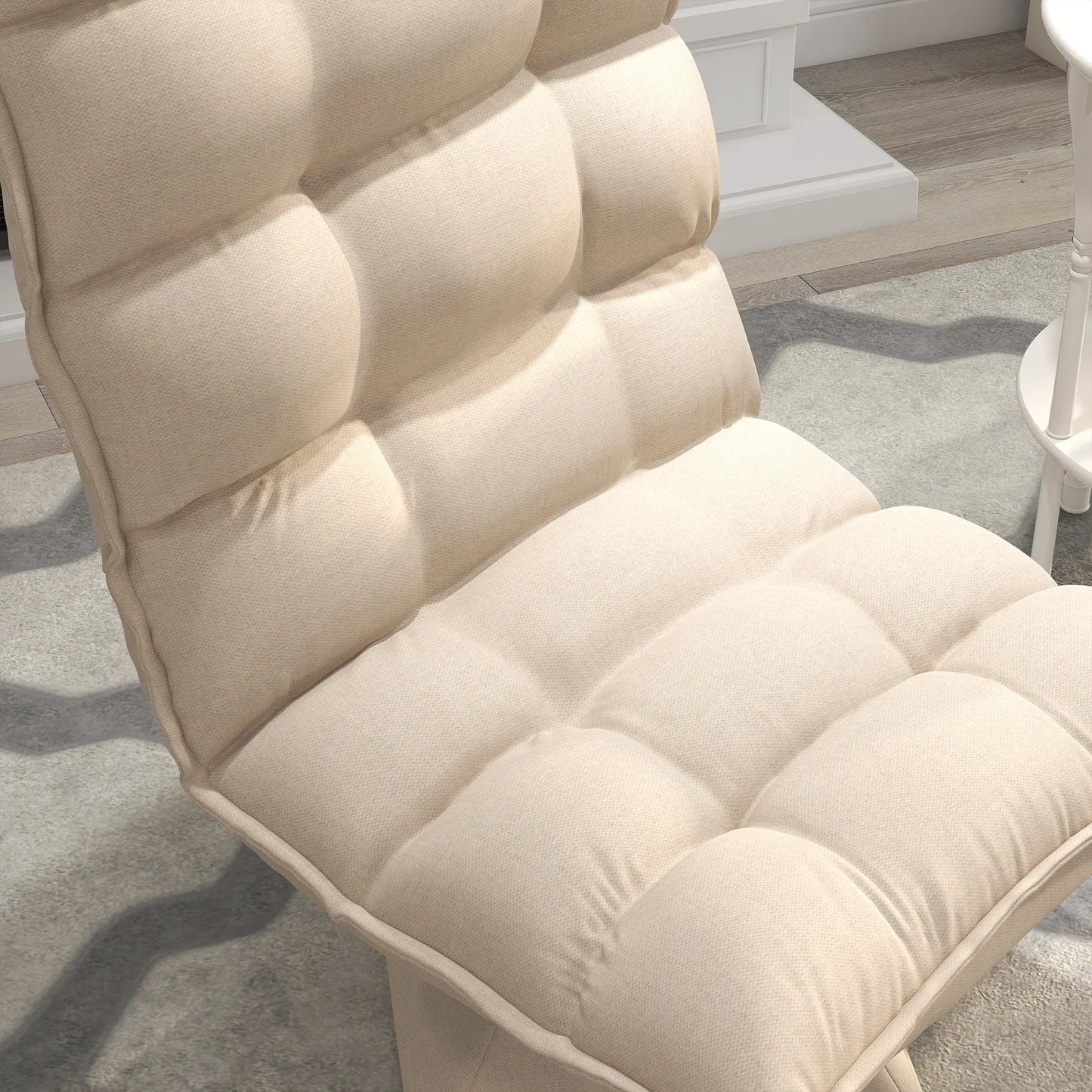 Relaksacinis skaitymo krėslas, sukamasis, lininio audinio išvaizda, 62 cm x 70 cm x 95 cm, smėlio spalvos