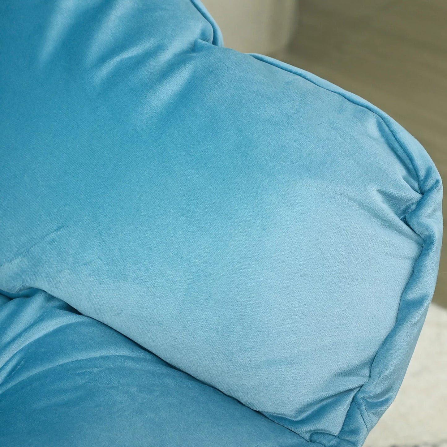 Moderni akcentinė kėdė, paminkštinta kėdė su plieninėmis kojomis ir šoninėmis kišenėmis, skirta svetainei, miegamajam, mėlyna