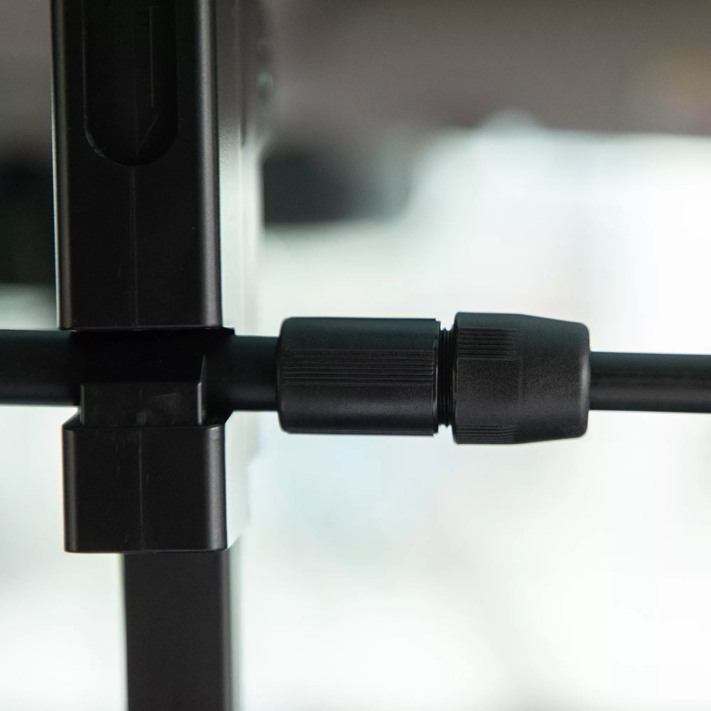 Šunų grotelės automobilio bagažinei, lengvai montuojamos, tvirtos ir formos stabilumo, plieninės, 150 x 9 x 124 cm