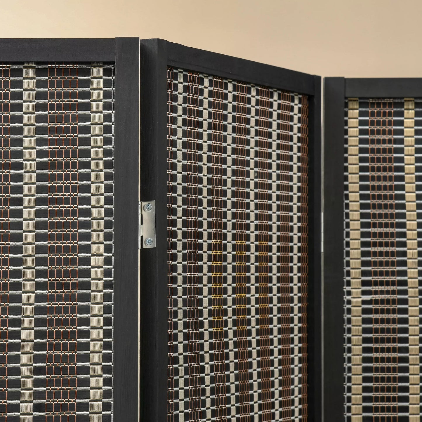 Sulankstoma pertvara, pušies medienos/bambuko, 180 x 180 cm, ruda/juoda