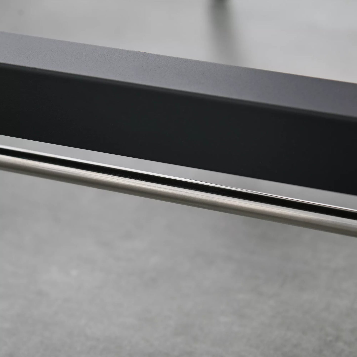 Sulankstomas valgomojo stalas, pramoninio stiliaus, sulankstomas, pagamintas iš metalo ir medžio, taupantys vietą, rudas