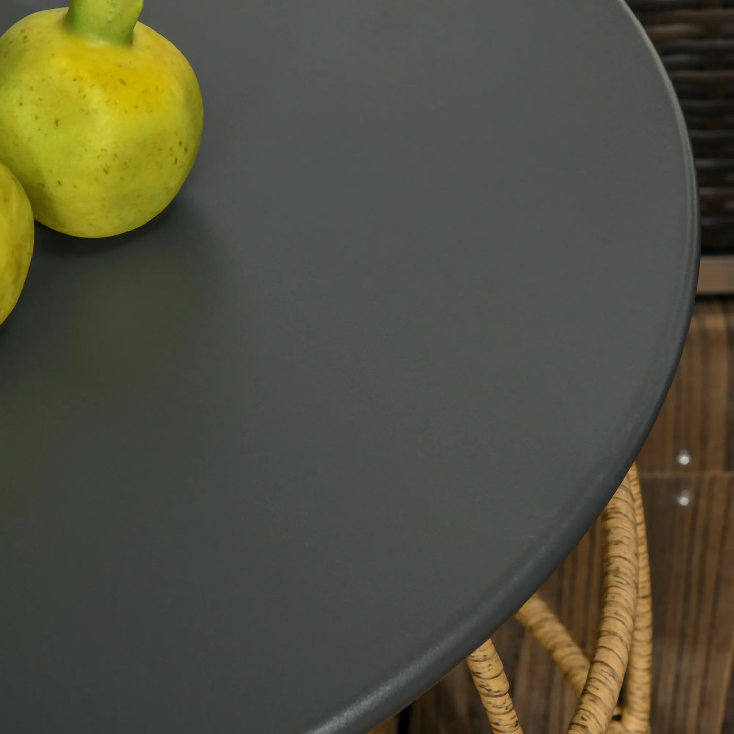 2 vnt. sodo stalų komplektas, boho stiliaus, atsparūs oro sąlygoms, sukiojami, 60 cm x 60 cm x 47 cm, natūralios spalvos + tamsiai pilkos