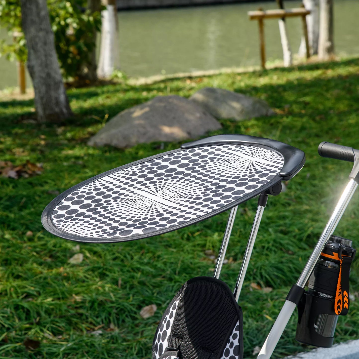 6-in-1 vaikiškas triratukas su stūmimo rankena, stogeliu, saugos diržu, laikymo krepšeliu, skirtas 1-5 metų vaikams, baltas