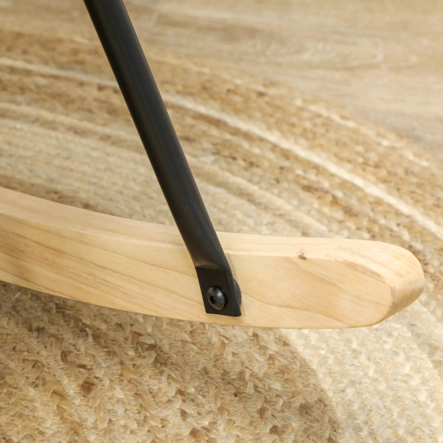 Sūpynės kėdė su atlošiamais porankiais, ergonomiška kėdė su mediniais slidžiais, skirta svetainei, miegamajam, balta