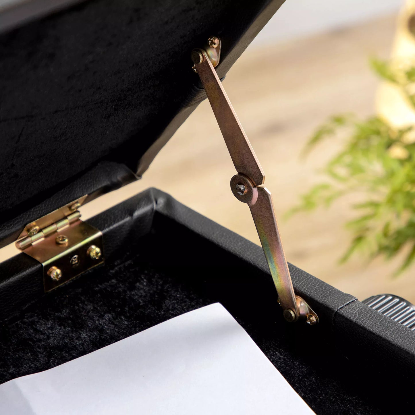 Pianino suolas su paslėpta daiktadėže, reguliuojamo aukščio, dirbtinė oda, juoda