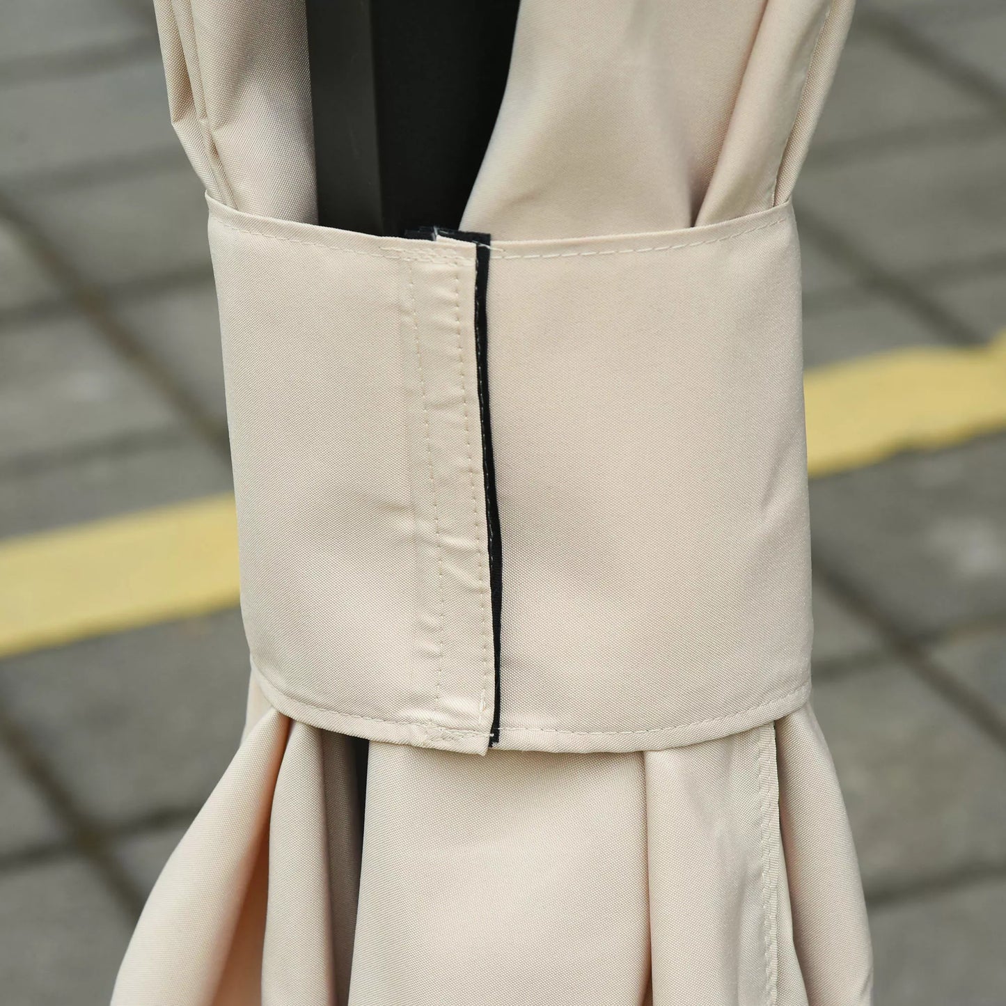 4 atsarginės užuolaidos 3x3 m paviljonams, tvirtos, skirtos strypams ir slydimo bėgeliui, su dviguba užtrauktuku, smėlio spalvos