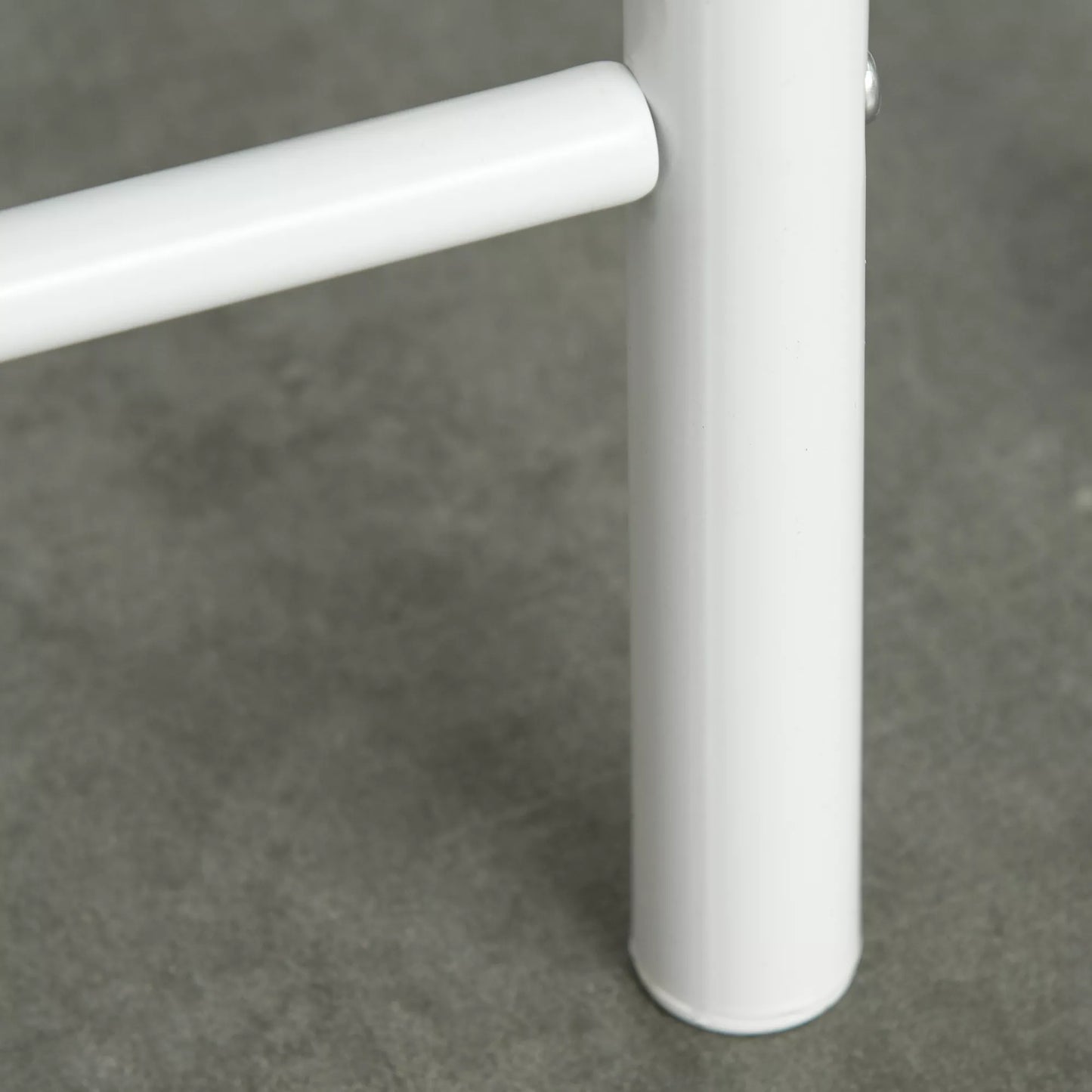 Baro stalo komplektas su 2 baro kėdėmis, virtuvės stalas su laikymo lentyna, valgomasis stalas svetainei, virtuvei, baltas