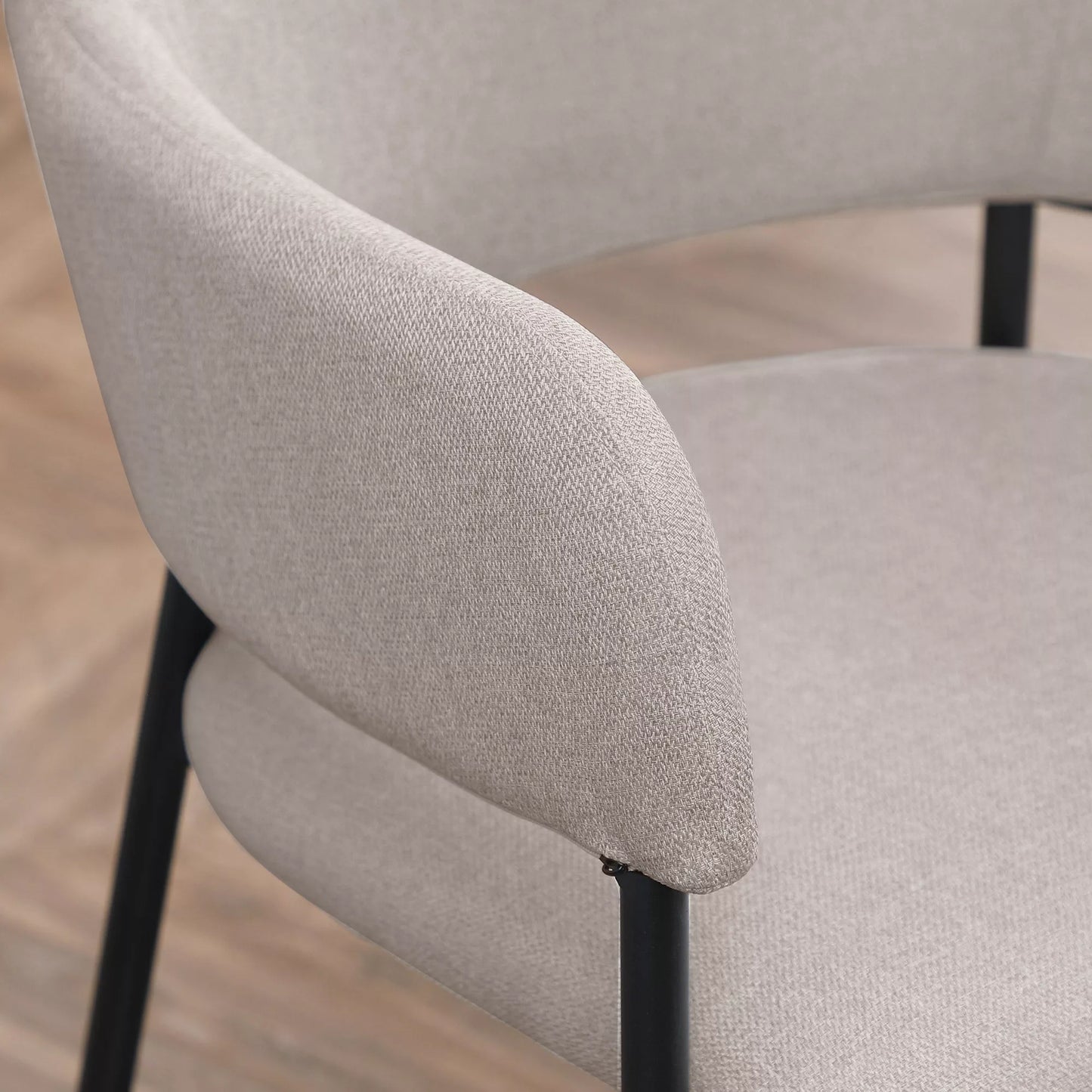 Valgomojo kėdės, 2 vnt. komplektas, patogios, su linine išvaizda, metaliniu rėmu, iki 120 kg, smėlio spalvos