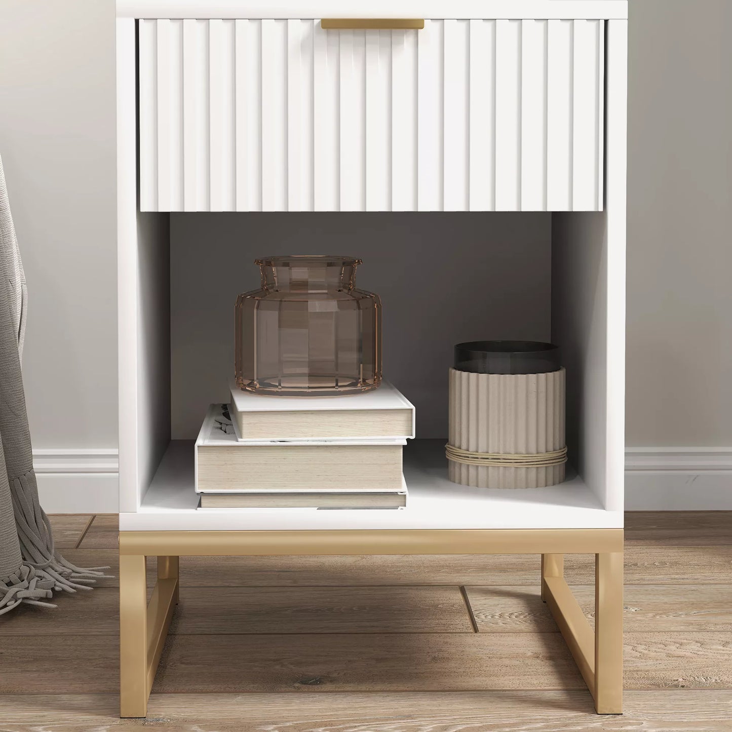 HOMCOM Naktinis staliukas su stalčiumi ir lentyna, sandėliavimui, su metalinėmis kojelėmis, miegamajam, svetainei, baltas