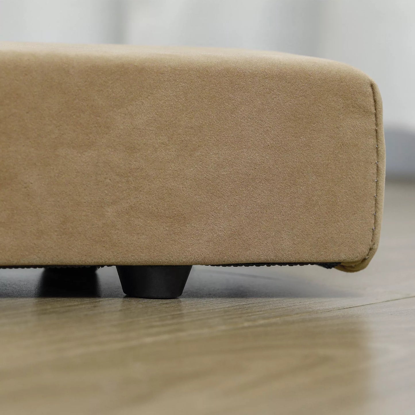 Sulankstoma balansinė sija, neslystanti, su zomšos danga, tvirtos medienos, 210 x 10 x 6,5 cm, ruda