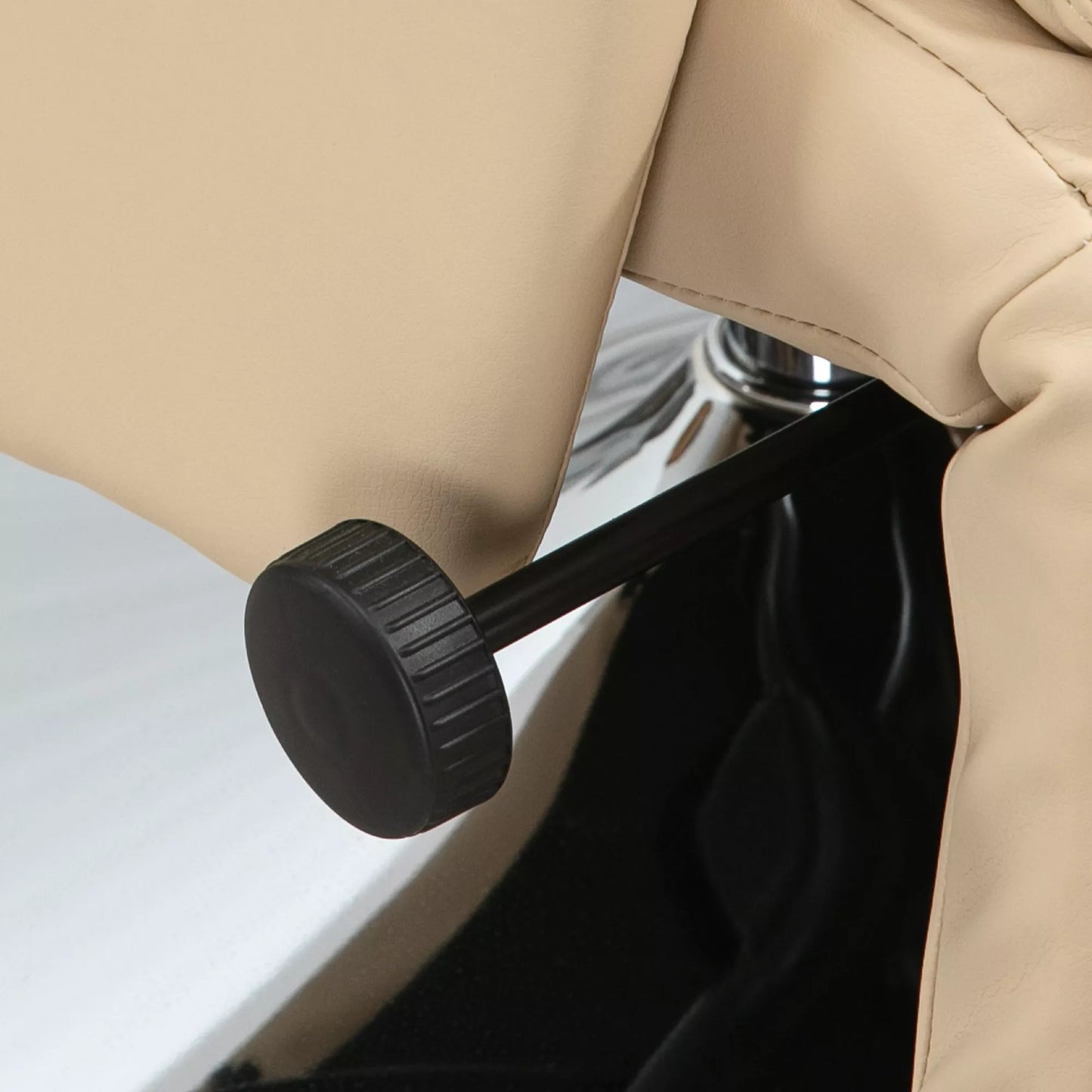 Relaksinis krėslas, miegamoji funkcija, odos imitacija, kojų atrama, iki 150 kg, 78 x 80 x 109 cm, smėlio spalvos