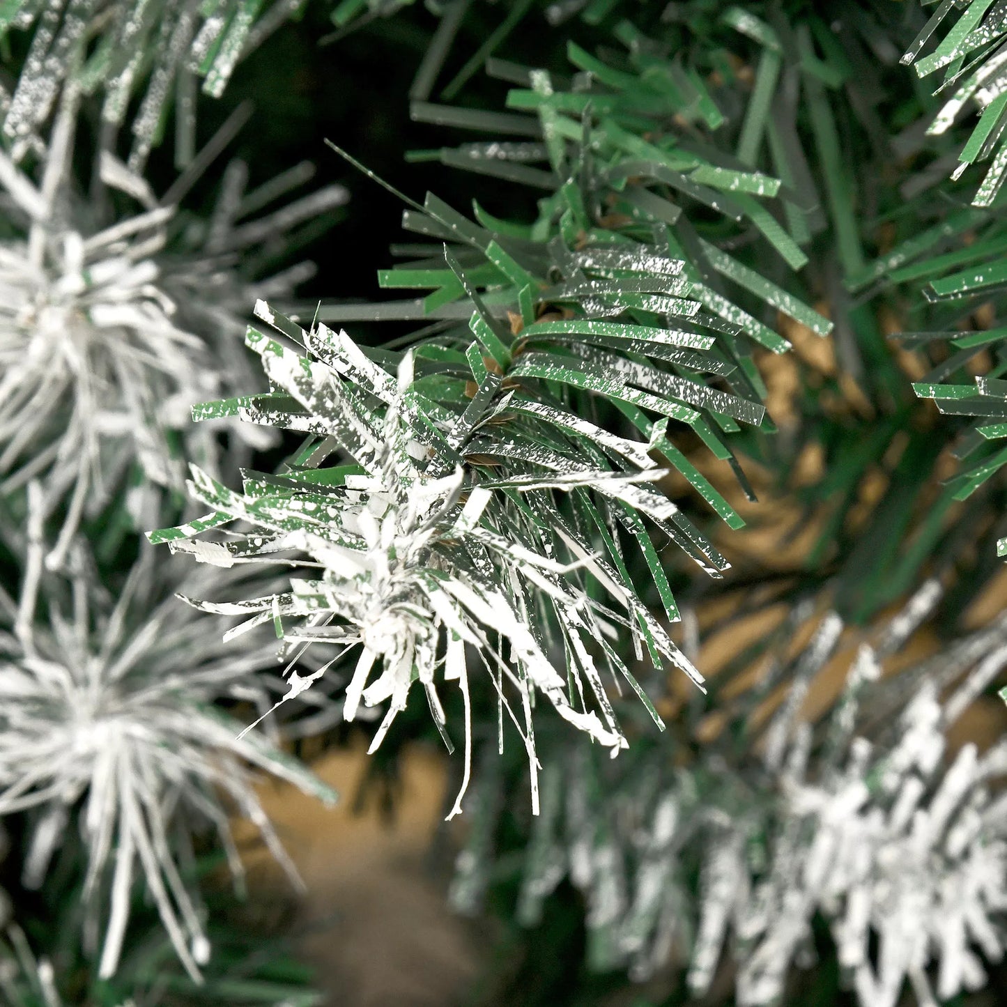 Dirbtinė Kalėdų eglutė, 800 šakų, 61 kankorėžis, su sniego efektu, atspari ugniai, 180 cm