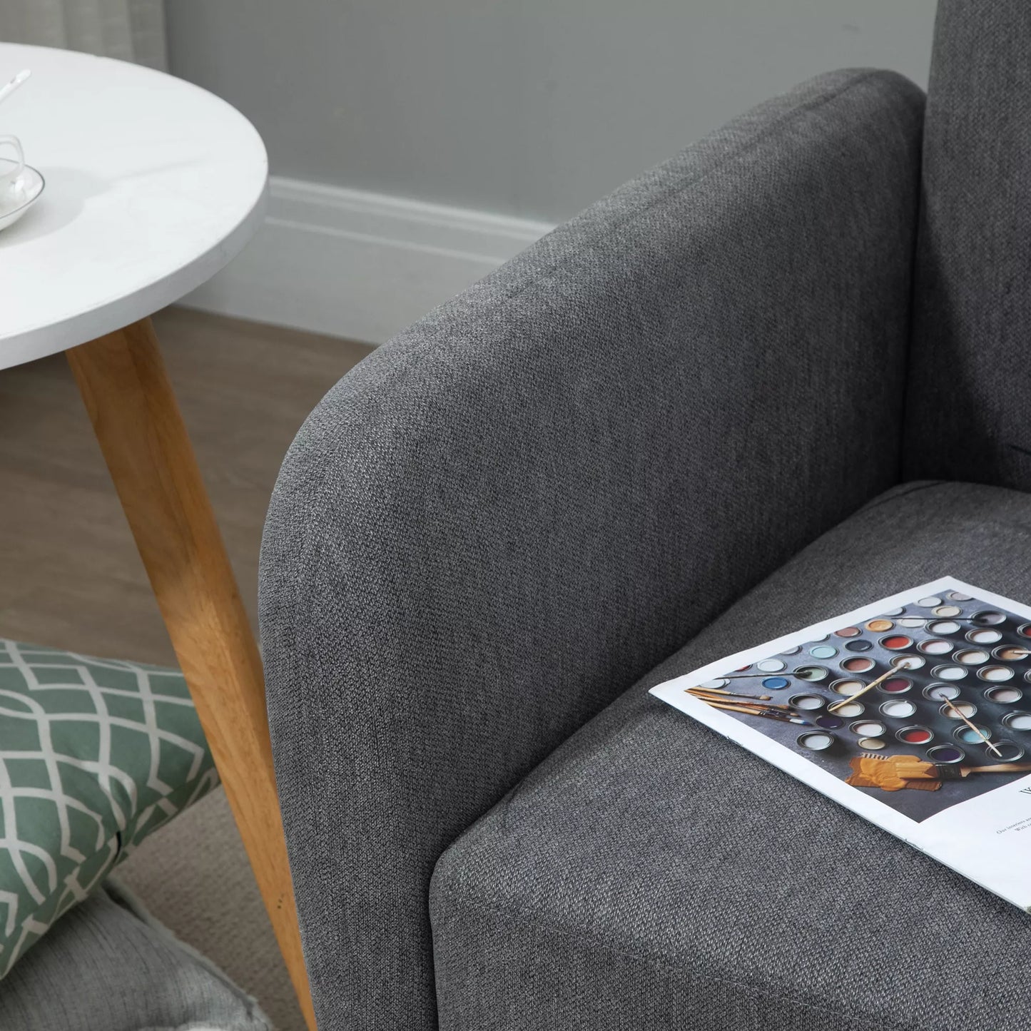 2 vietų sofa su 2 dekoratyvinėmis pagalvėlėmis, mažas dvivietis fotelis su modernia aksomine apdaila, pilka 130 x 70 x 80 cm