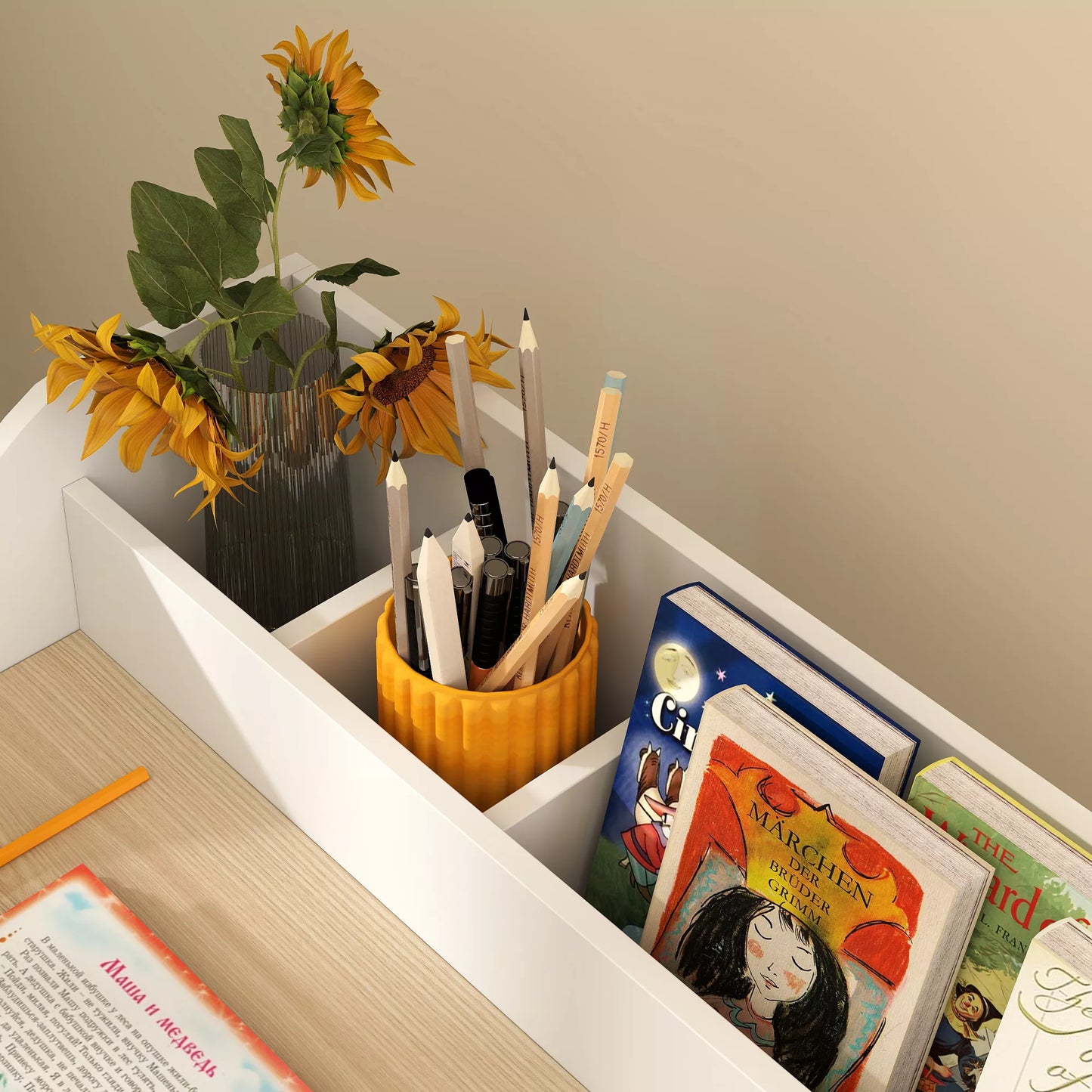 Vaikų rašomojo stalo komplektas su daiktadėže, atviromis lentynomis, kėdė, 3-8 metai, medinis