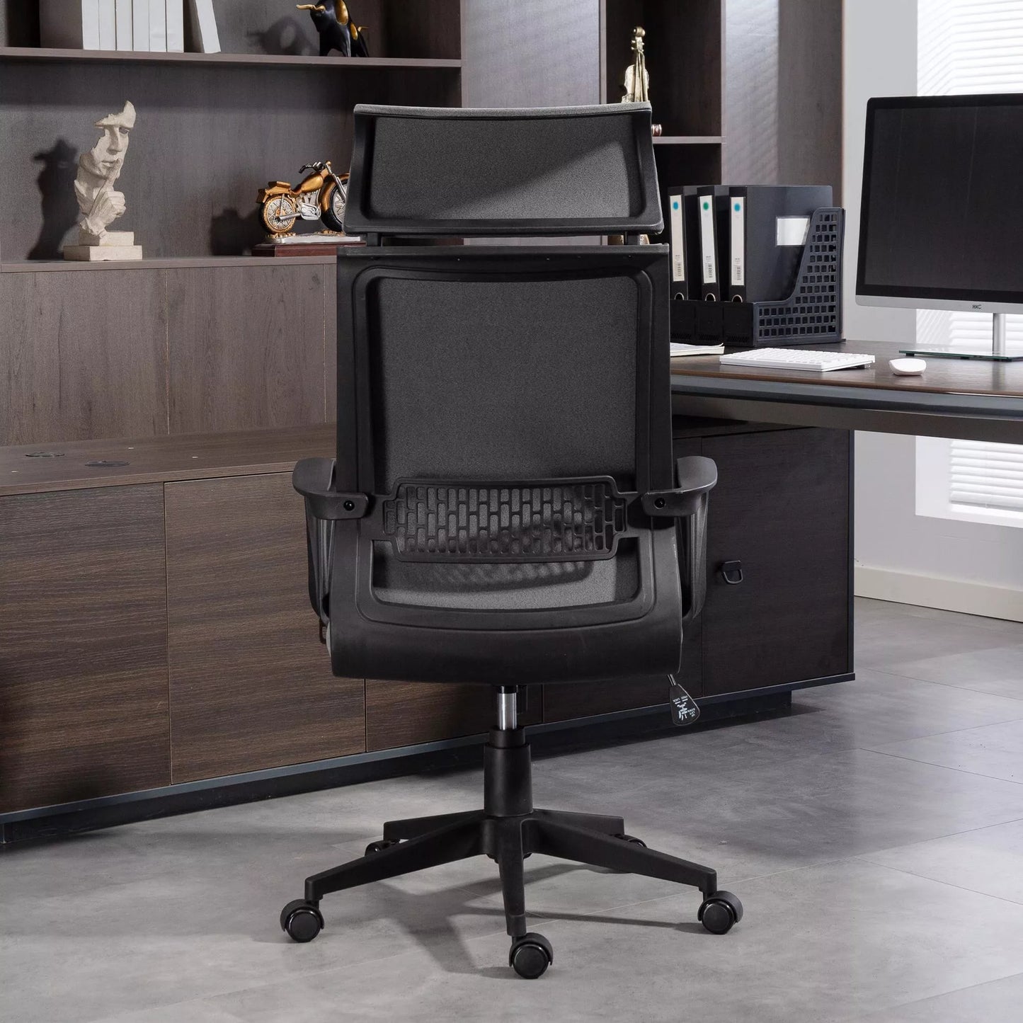 Biuro kėdė su minkšta atlošais, ratukais, porankiais, reguliuojamo aukščio darbo kėdė, sintetinė vilna, pilkos spalvos