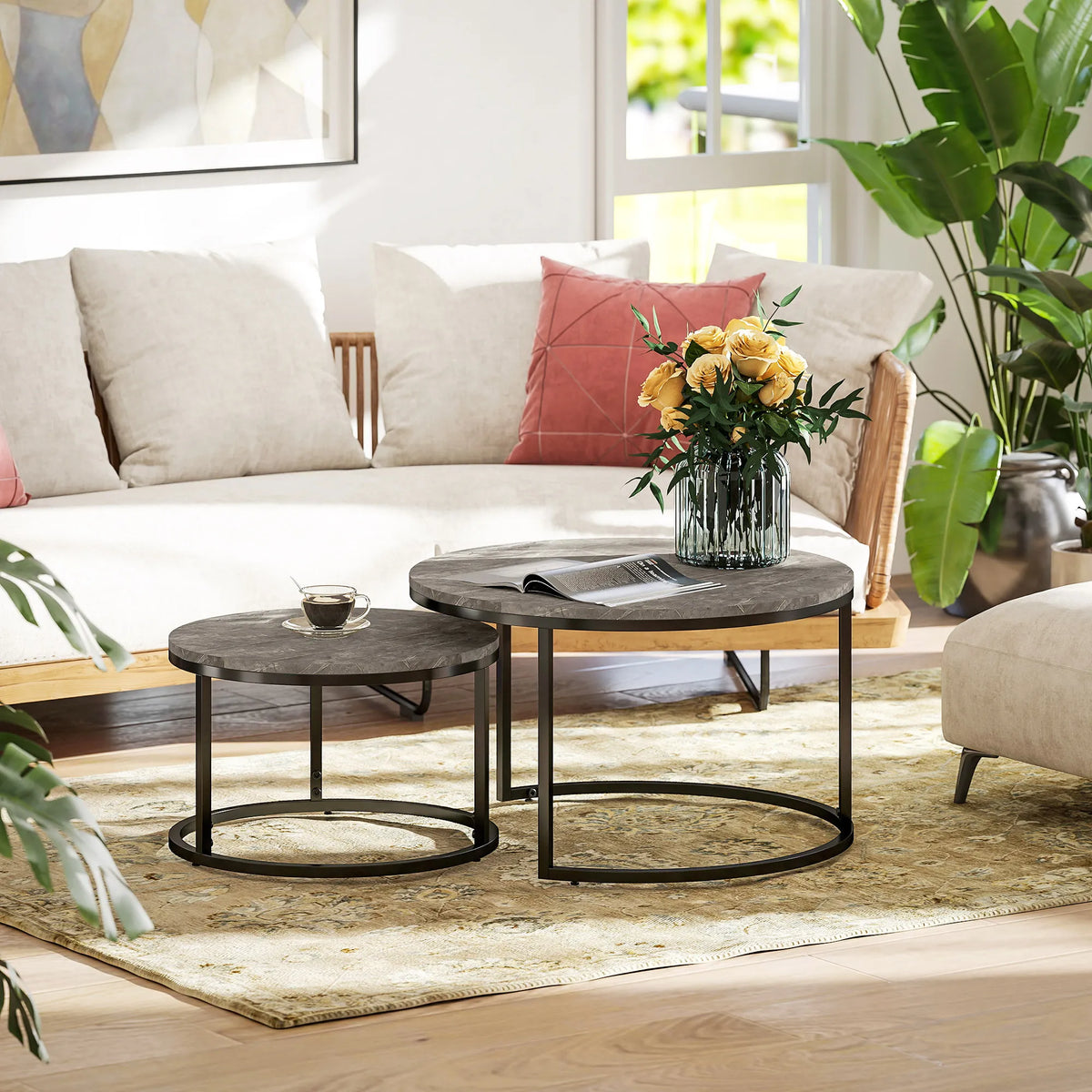 2er-Set runde Couchtische, stapelbare Beistelltische mit Metallrahmen, Wohnzimmertisch in Marmoroptik, Kaffeetisch, Grau