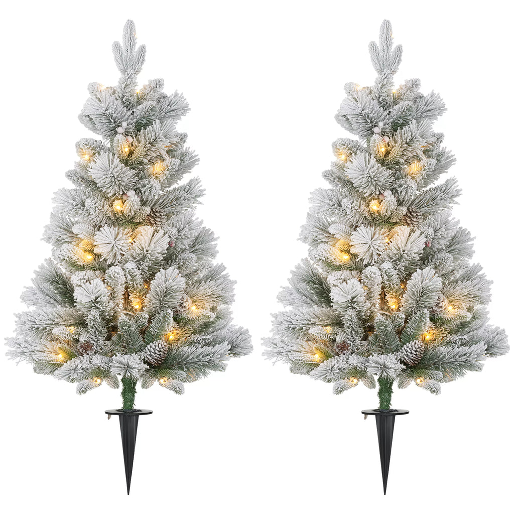 Kalėdinė eglutė su LED apšvietimu, 2 vnt. rinkinys, 107 cm, su kankorėliais, raudonomis uogomis, antipireninė, žalia/balta