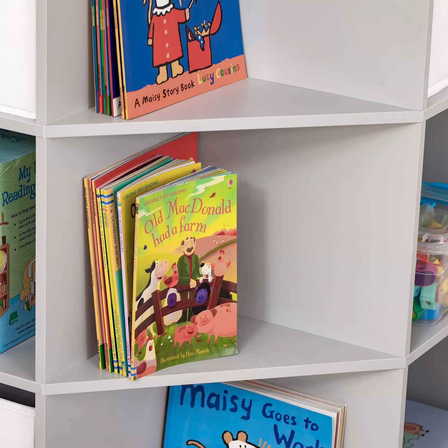 Laikymo lentynėlė vaikams, 3 neaustinio audinio stalčiai, MDF, apsaugota nuo apvirtimo, pilka