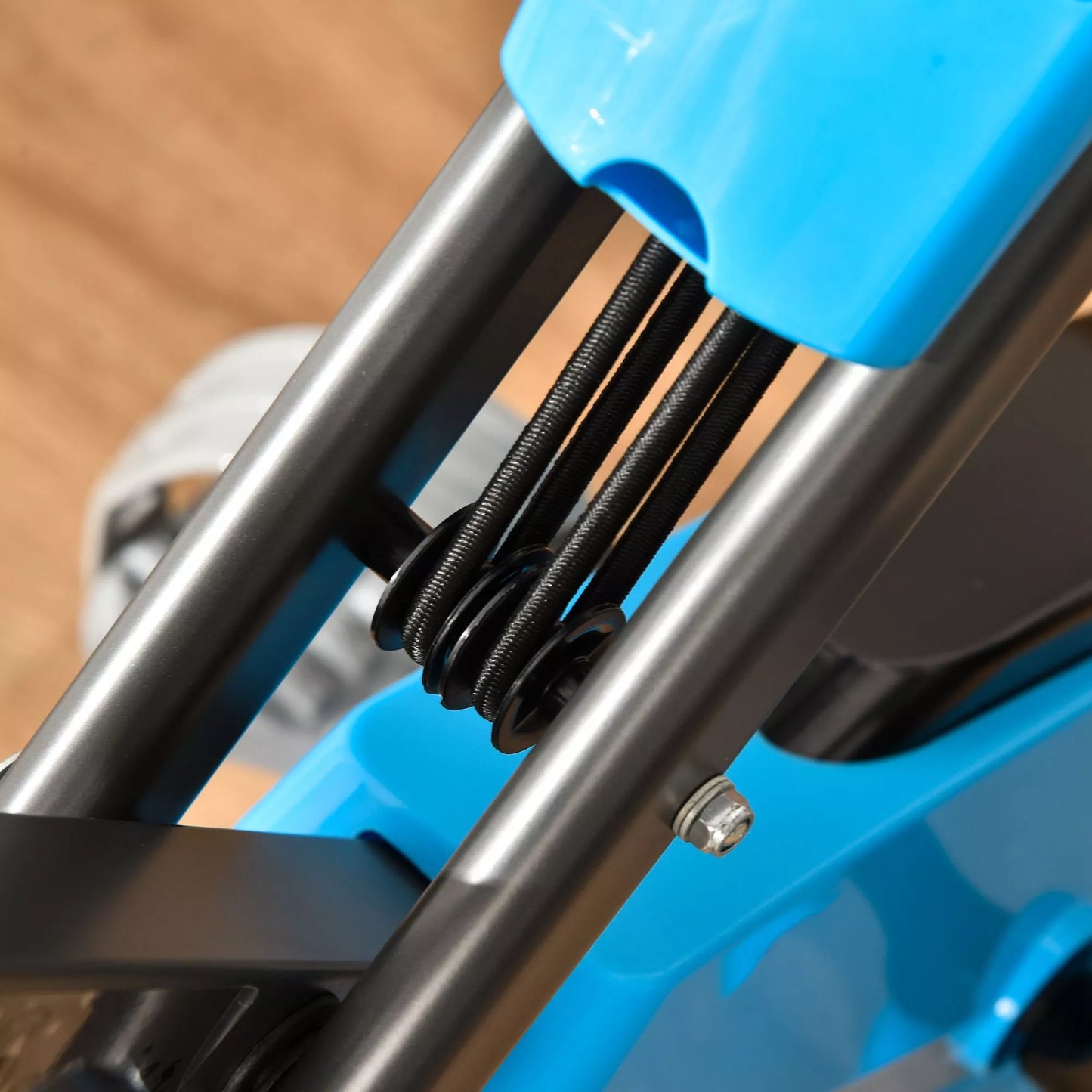 X-Bike 2-in-1 dviratis treniruoklis su LCD ekranu, širdies ritmo matuokliu, sulankstomas namų treniruoklis su 8 lygių magnetine varža, 1 pora tempiamųjų trosų, plienas, mėlynas, 105x48x118 cm