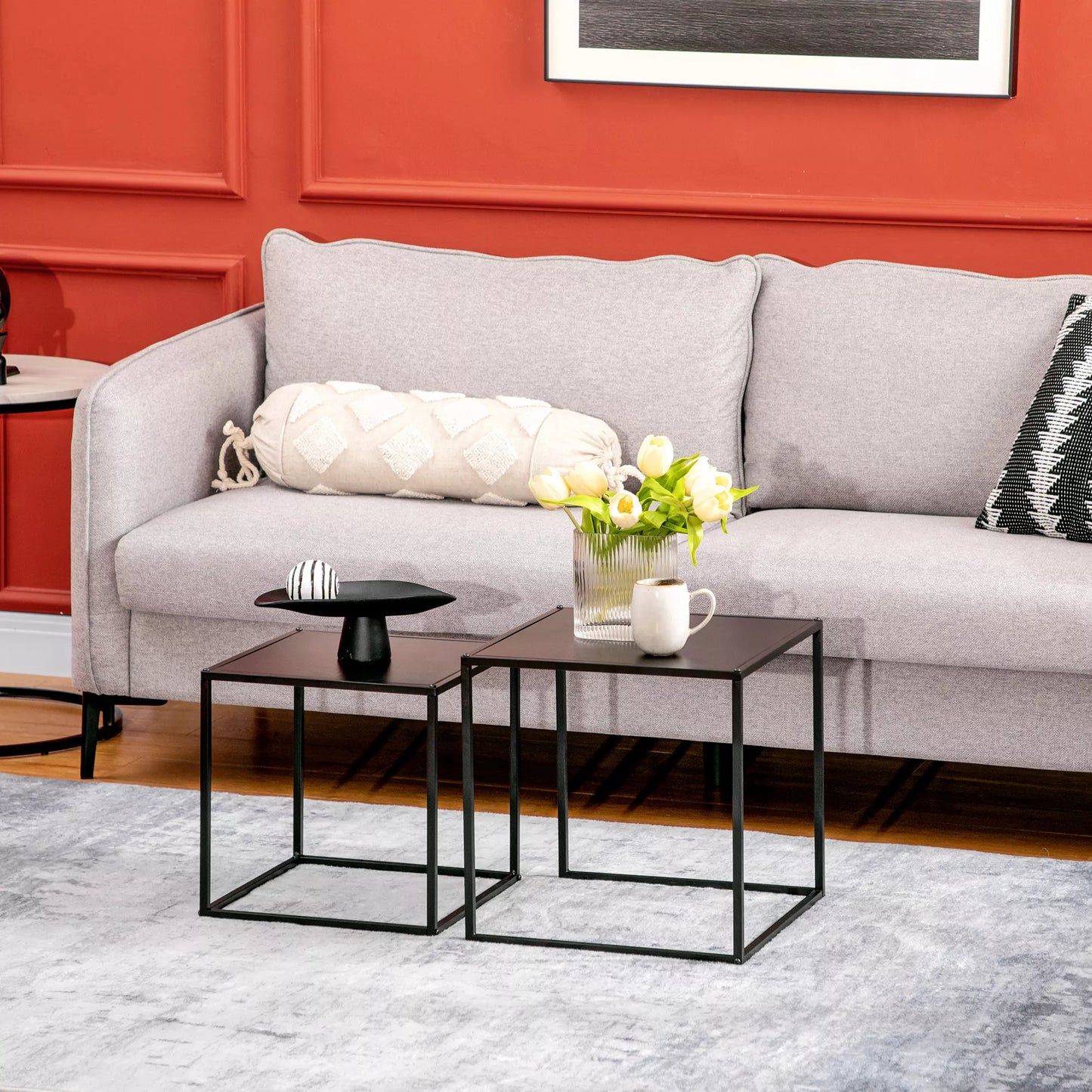 Pagalbinis staliukas, kavos staliukas, komplektinis staliukas, 2 vnt. komplektas, modernaus dizaino, plieninis rėmas, juodos spalvos, 40 x 40 x 40 cm