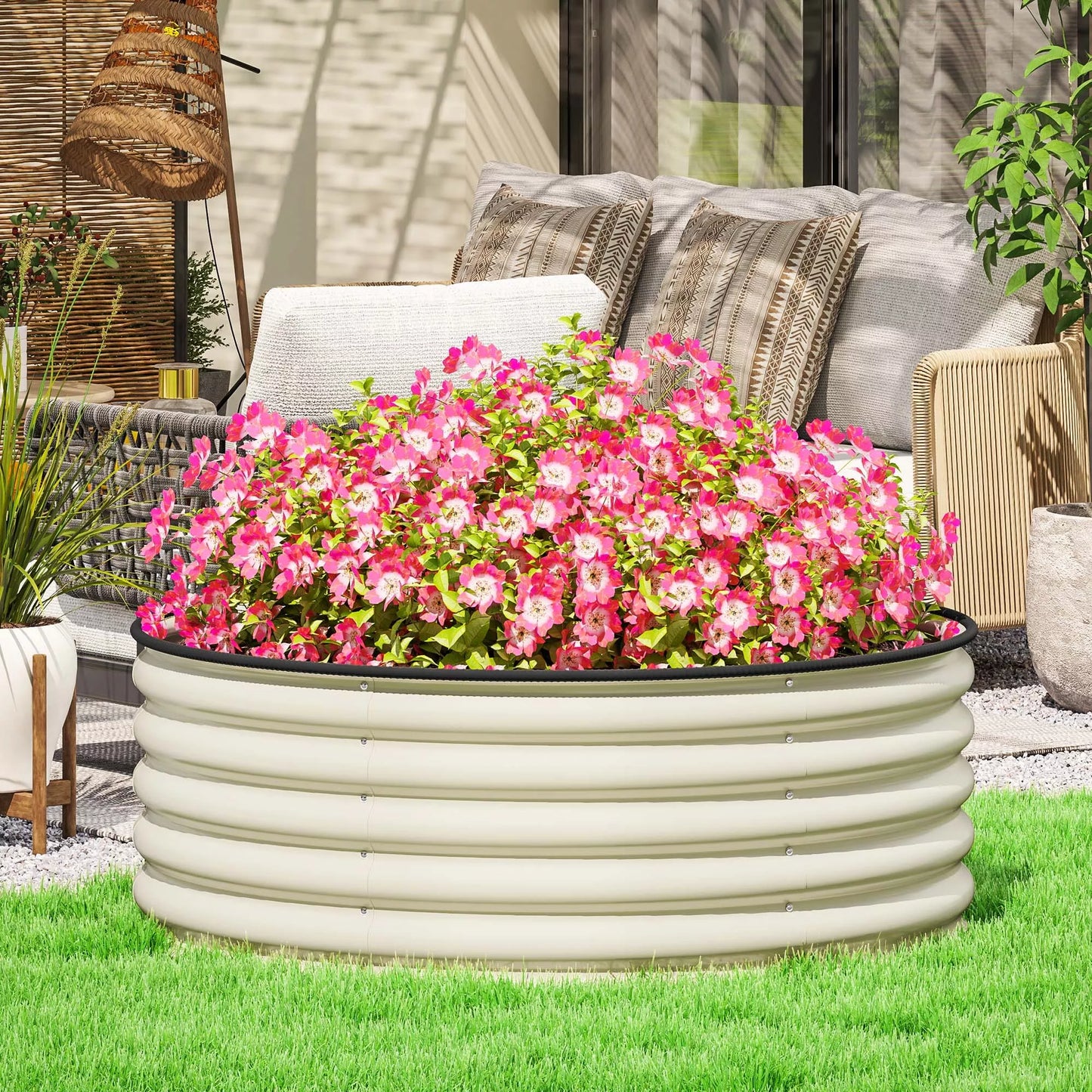 Paaukštinta lysvė, cinkuotas sodinimo vazonas su apsauginiu kraštu, sodinimo dėžė atviru dugnu, 120 x 120 x 43 cm, kremas