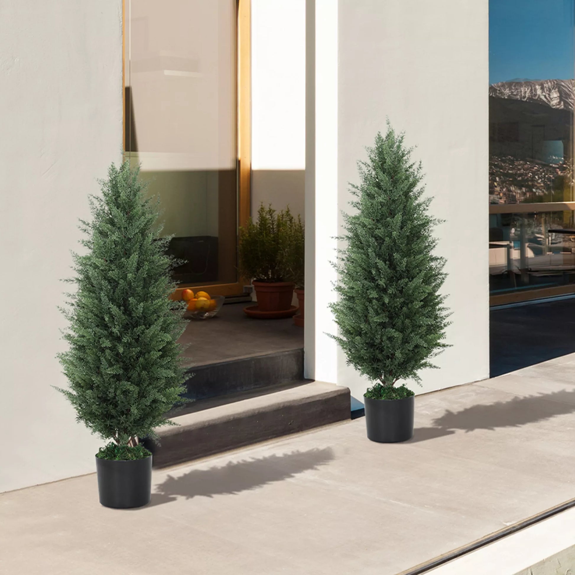 2 vnt. dirbtinių kiparisų rinkinys, dirbtiniai medžiai su 831 lapais, su cementiniu vazonu, atsparūs UV spinduliams, dirbtiniai augalai, 90 cm, žali
