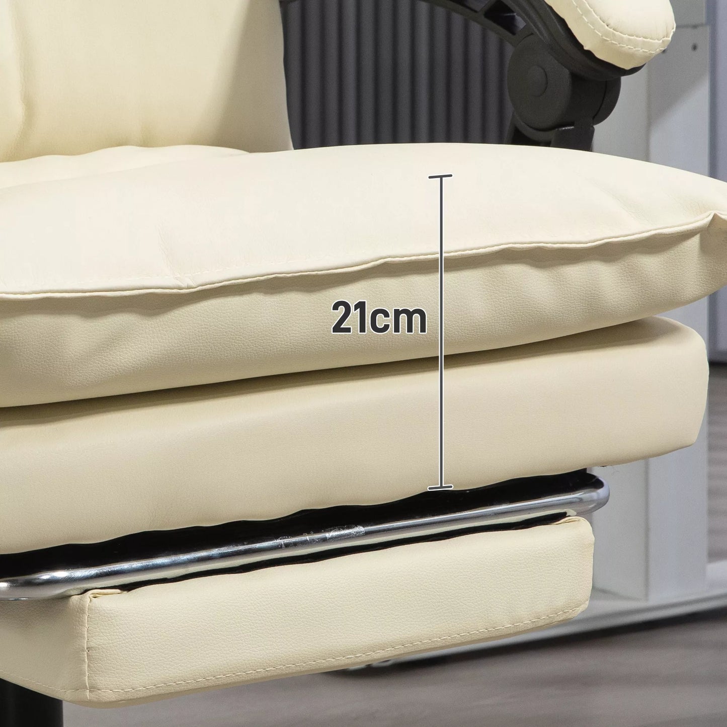 Biuro kėdė, reguliuojamas sėdynės aukštis, atrama kojoms, dirbtinė oda, iki 135 kg, metalinis pagrindas, 66x72x116-124cm, smėlio spalvos