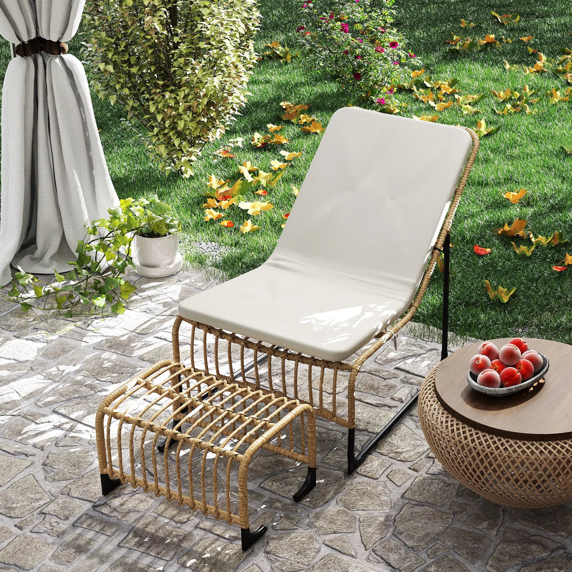Rattan Relaxsessel su pėdų atrama UV atsparus sodo krėslas su pagalvėlėmis Juostos 65 x 93 x 80 cm Natūralus medis