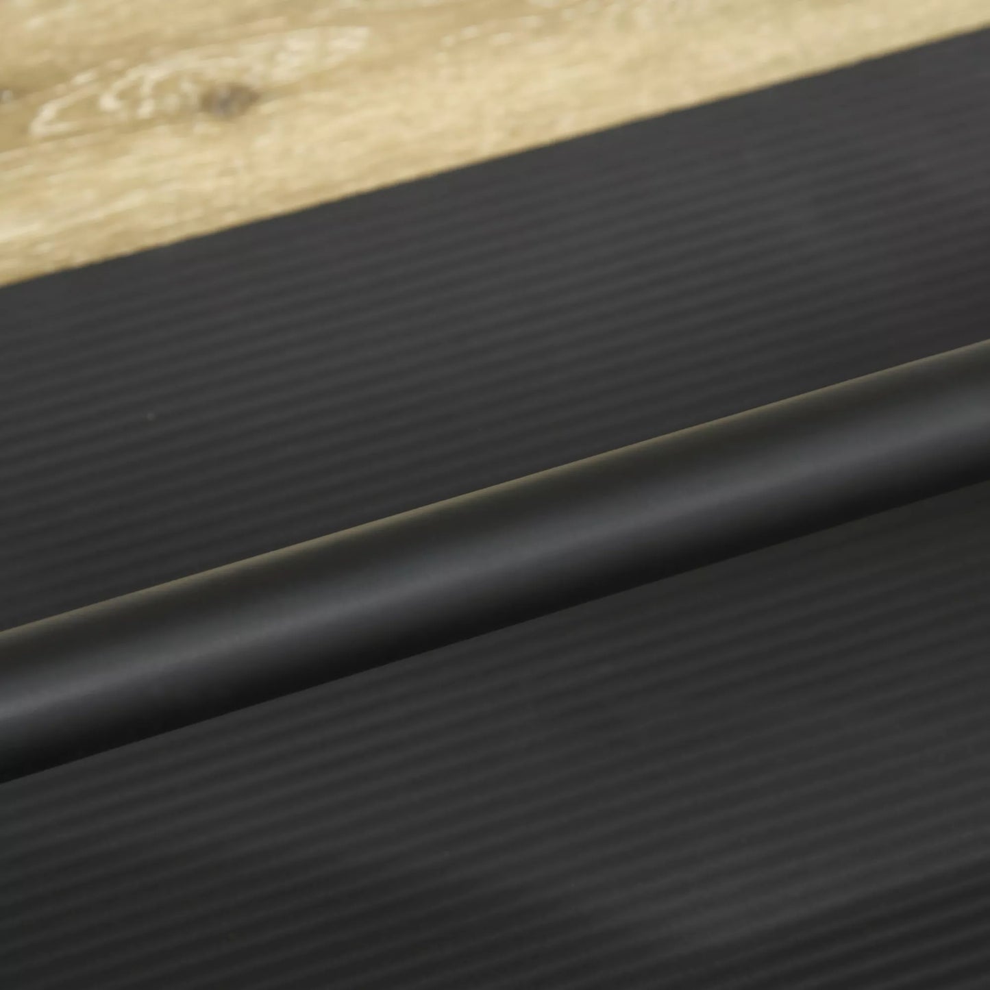 20 kg hantelių rinkinys, iš ketaus, su jungiamuoju vamzdžiu, neslystančia rankena, daugiaspalvis