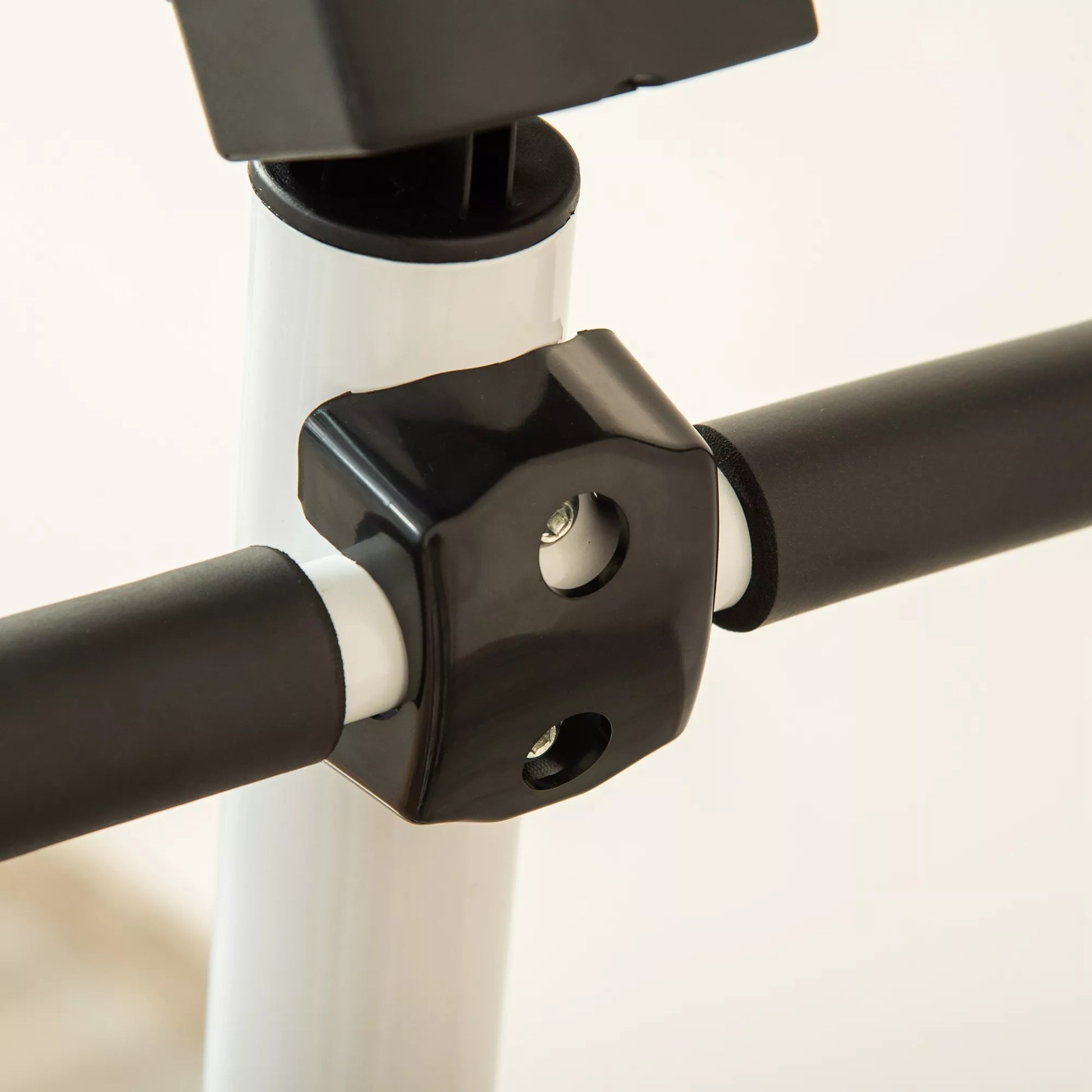 Fitness Stepperis treniruoklis, su LCD monitoriumi, neslystančiais pedalais, pagamintas iš plieno ir ABS, 55x44x108 cm, žalias+juodas