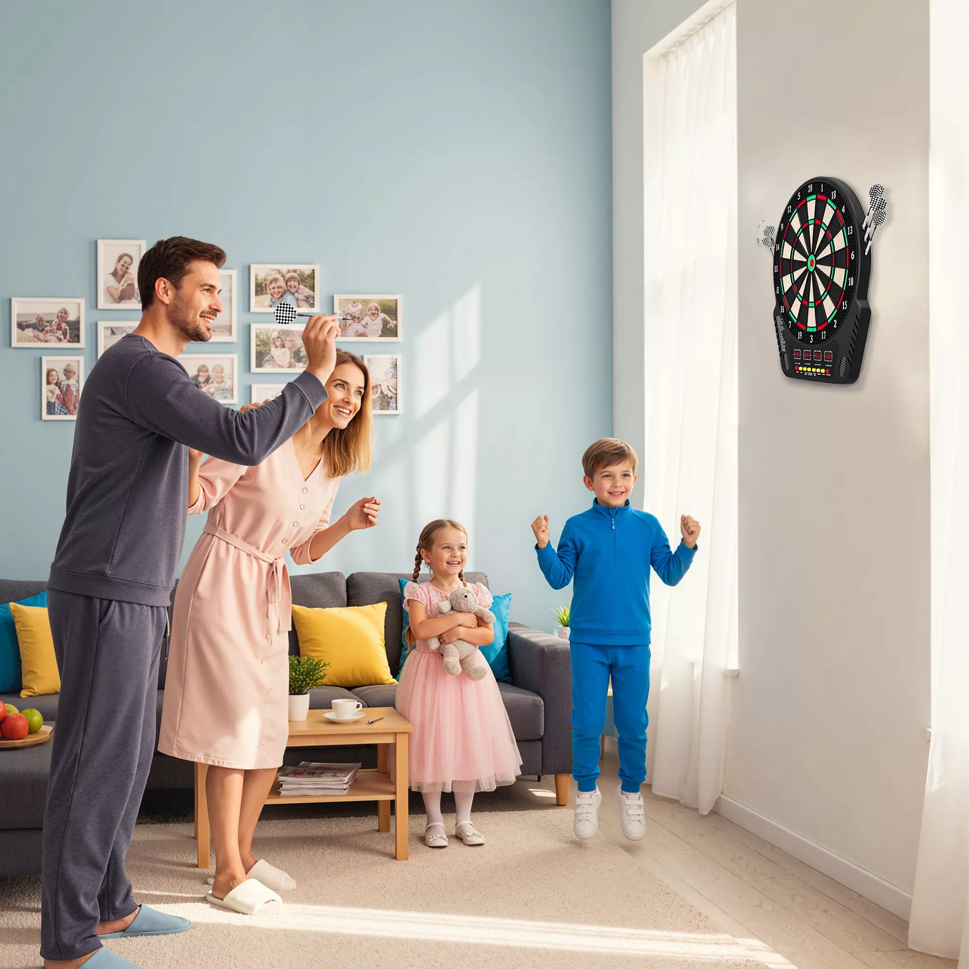 Elektroninė smiginio lenta (dartboard) – smiginio rinkinys su LED ekranu, automatiniu taškų skaičiavimu, garso efektais, 6 strėlytėmis, 24 antgaliais, 27 žaidimais ir 243 taškų rinkimo variantais, 16 žaidėjų, 44 x 51,5 x 3,2 cm