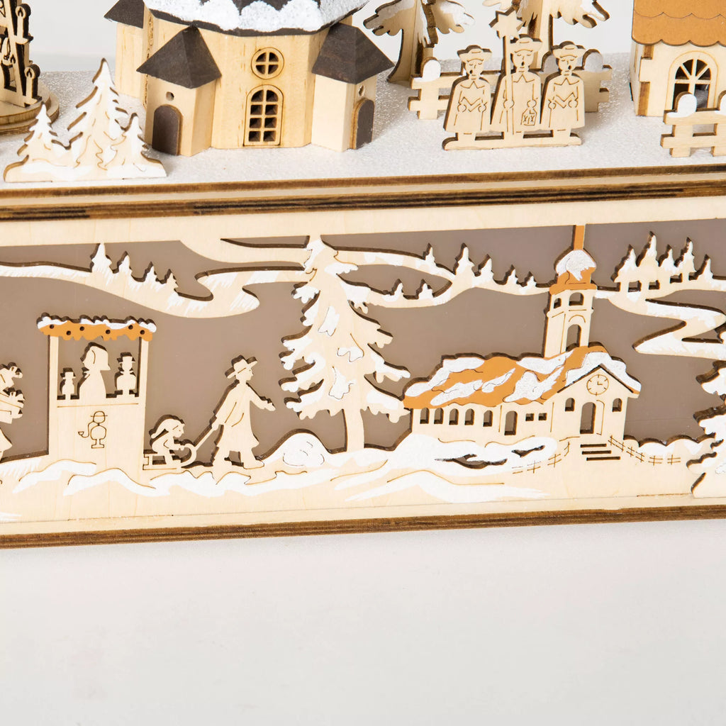 Kalėdinė dekoracija, Kalėdinis kaimelis, 10 LED, šiltai baltos šviesos, 45 x 10 x 25 cm, medžio dekoras