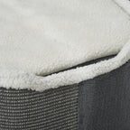 Katės bokšto sizalio paviršiaus detalė iš arti