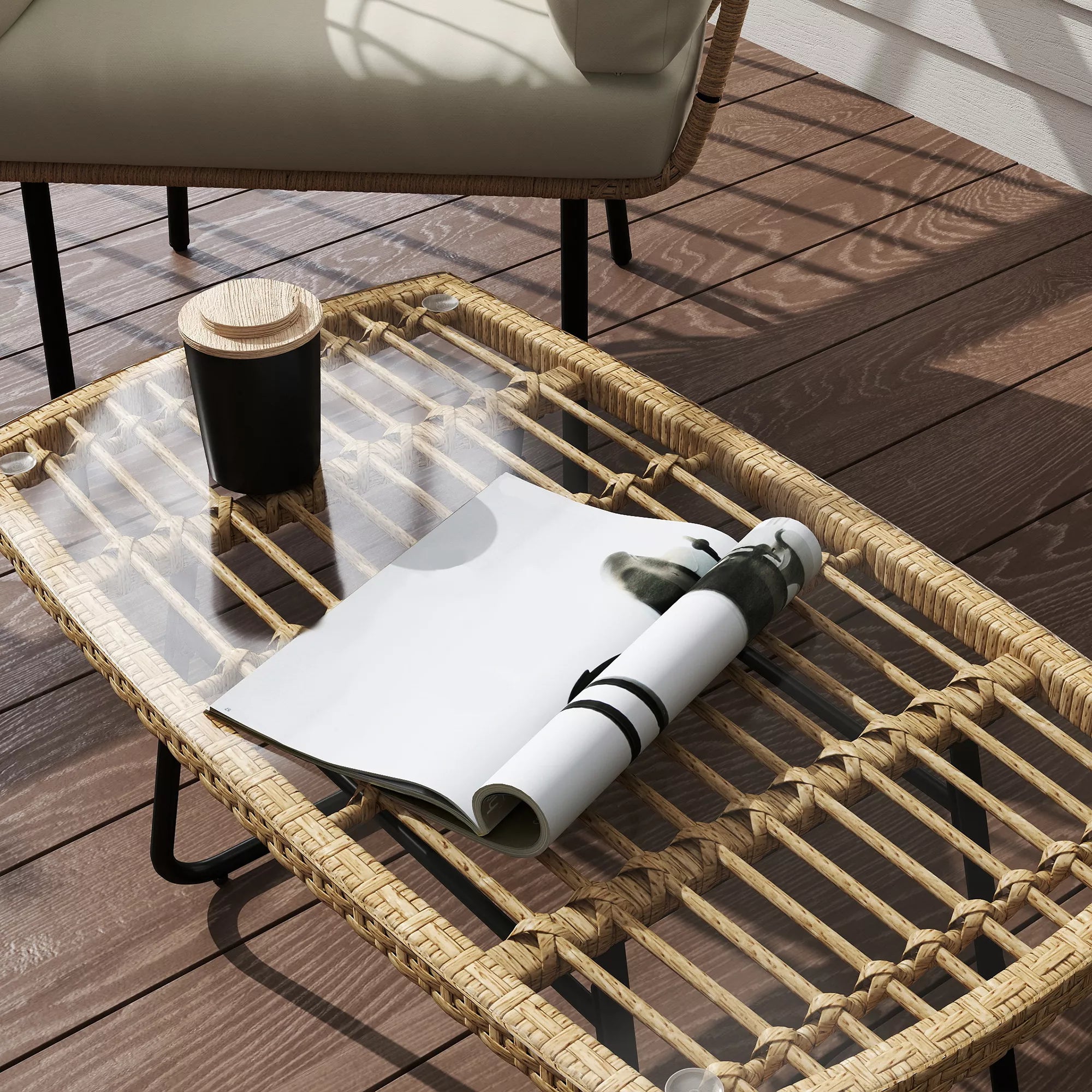 Polyrattan sodo stalas, 90 x 50 x 45 cm, atsparus UV spinduliams, pagalbinis stalas su stikliniu stalviršiu, natūralaus medžio