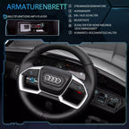 Vairo ir prietaisų skydelio mygtukų detalė vaikiškame Audi automobilyje