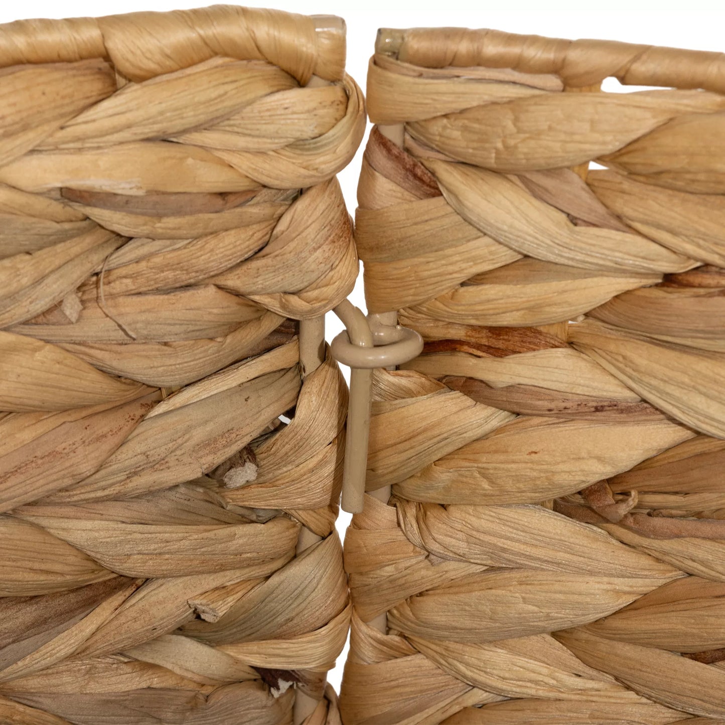 Kalėdinės eglutės stovėjimo dangtis, rustikalus, pintas, iš vandens hiacinto, su metaliniu sutvirtinimu