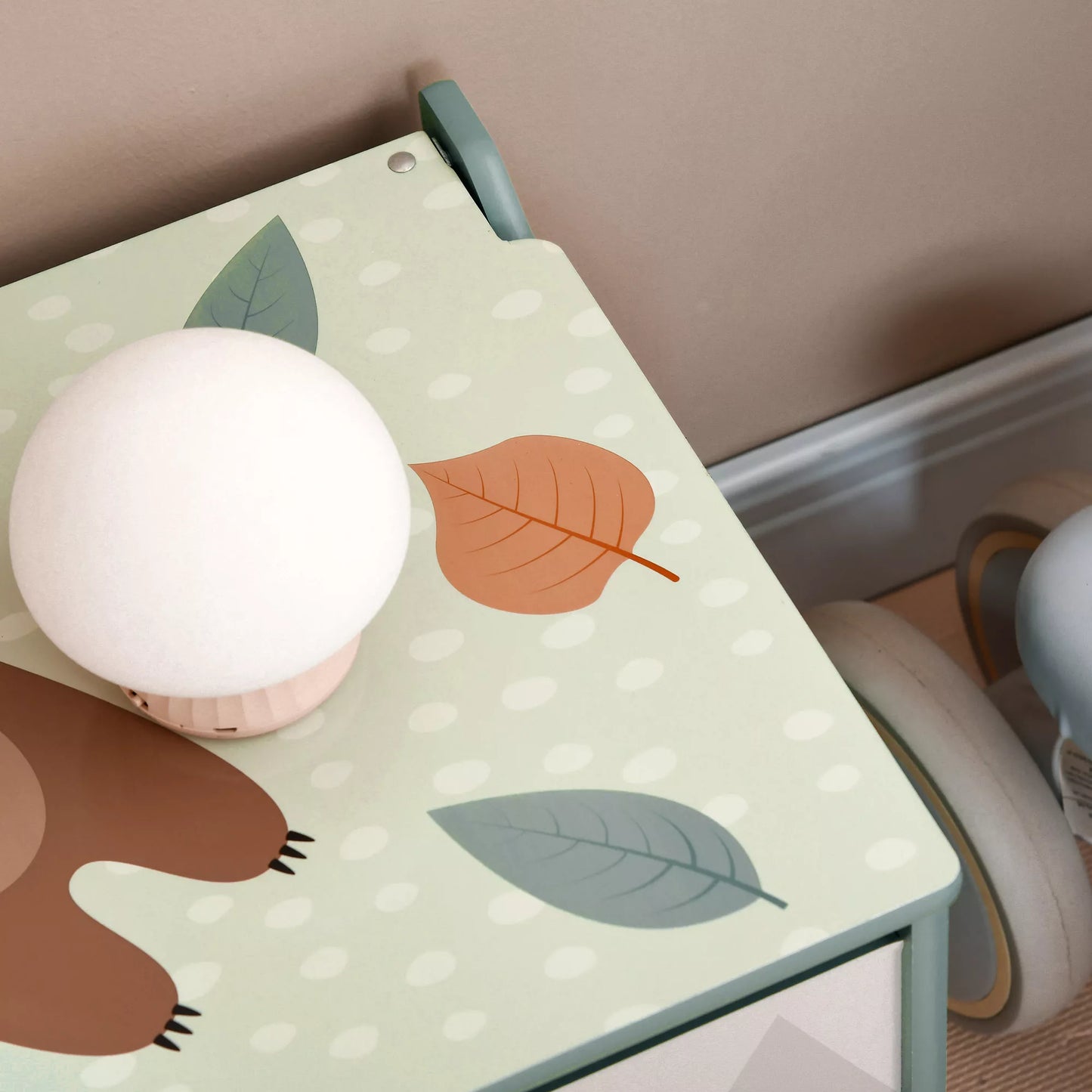 Sandeliukų dėžė, žaislų skrynia, atlenkiamas dangtis, mielas dizainas, žalias