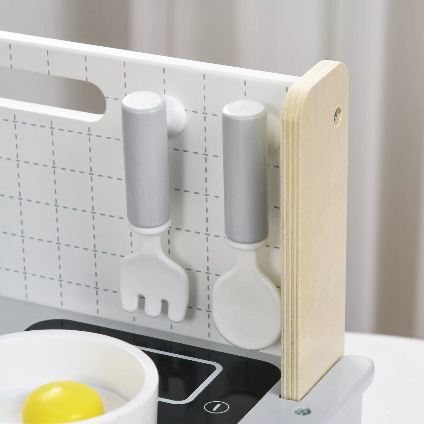 Vaikiškų virtuvėlių rinkinys, 10 dalių, su prieskonių buteliukais, puodu, kiaušiniu, žuvimi, 36x21,5x25 cm, Pilka/Geltona