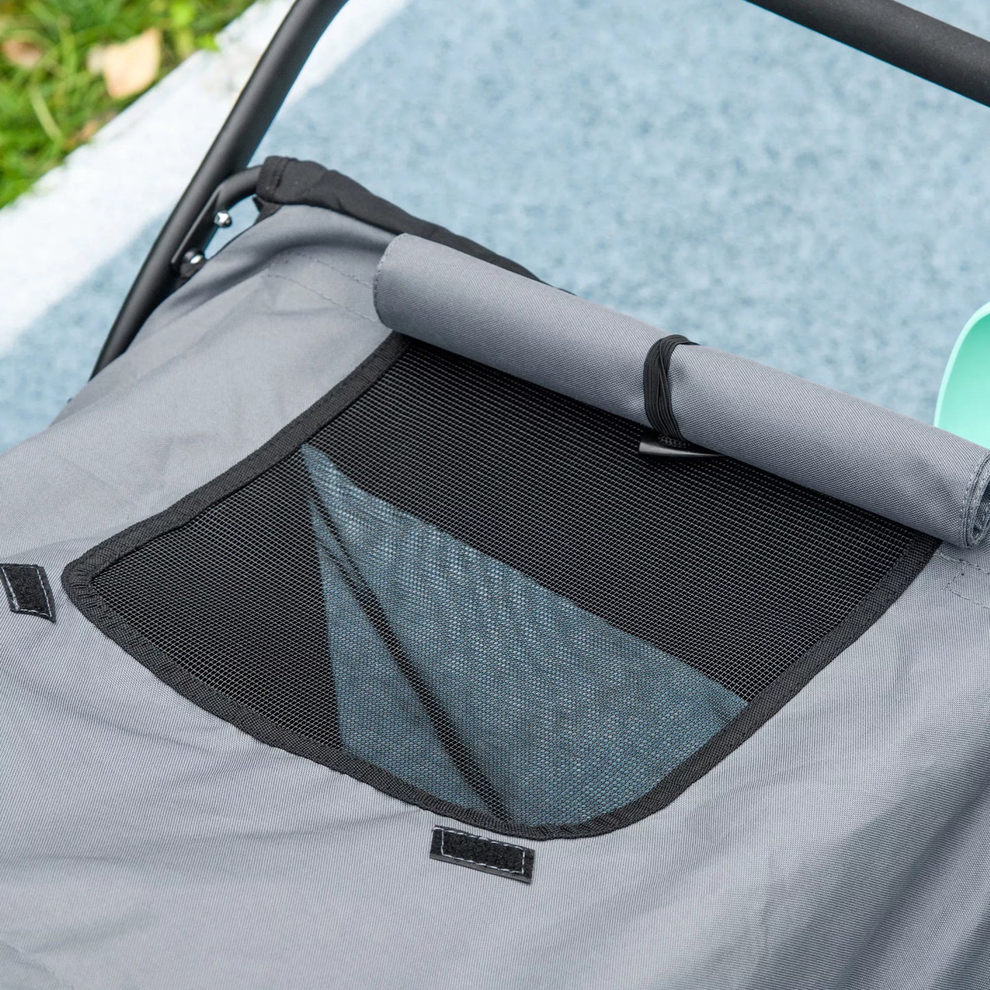 Šunų vežimėlis, sulankstomas, atsidarantis, su gulėjimo pagalvėle, plieninis rėmas, pilkos/juodos spalvos