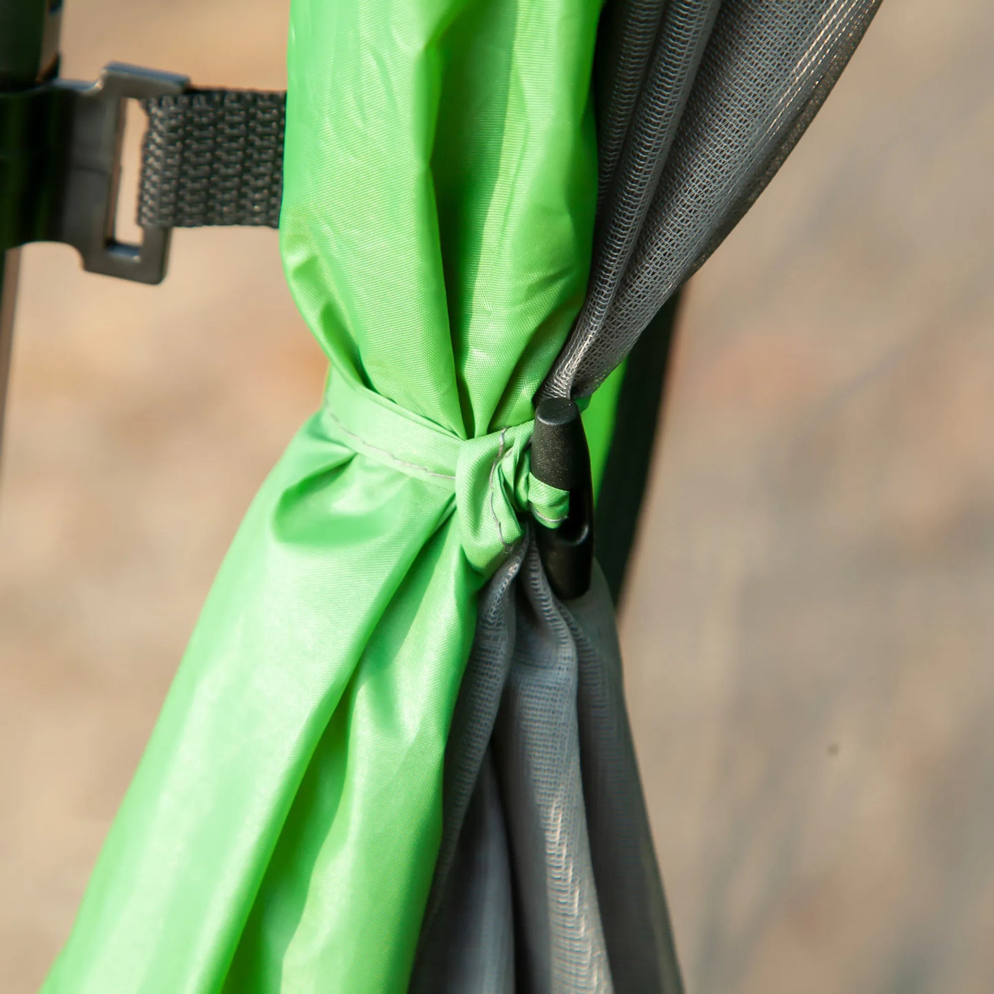 6 žmonių kempingo palapinė, šeimos kupolinė palapinė, dirbtinė oda (2000mm atsparumas vandeniui), lengvai pastatoma, skirta šeimoms, žygiams, festivaliams. Plienas, stiklo pluoštas. Žalia. 320 x 320 x 180 cm