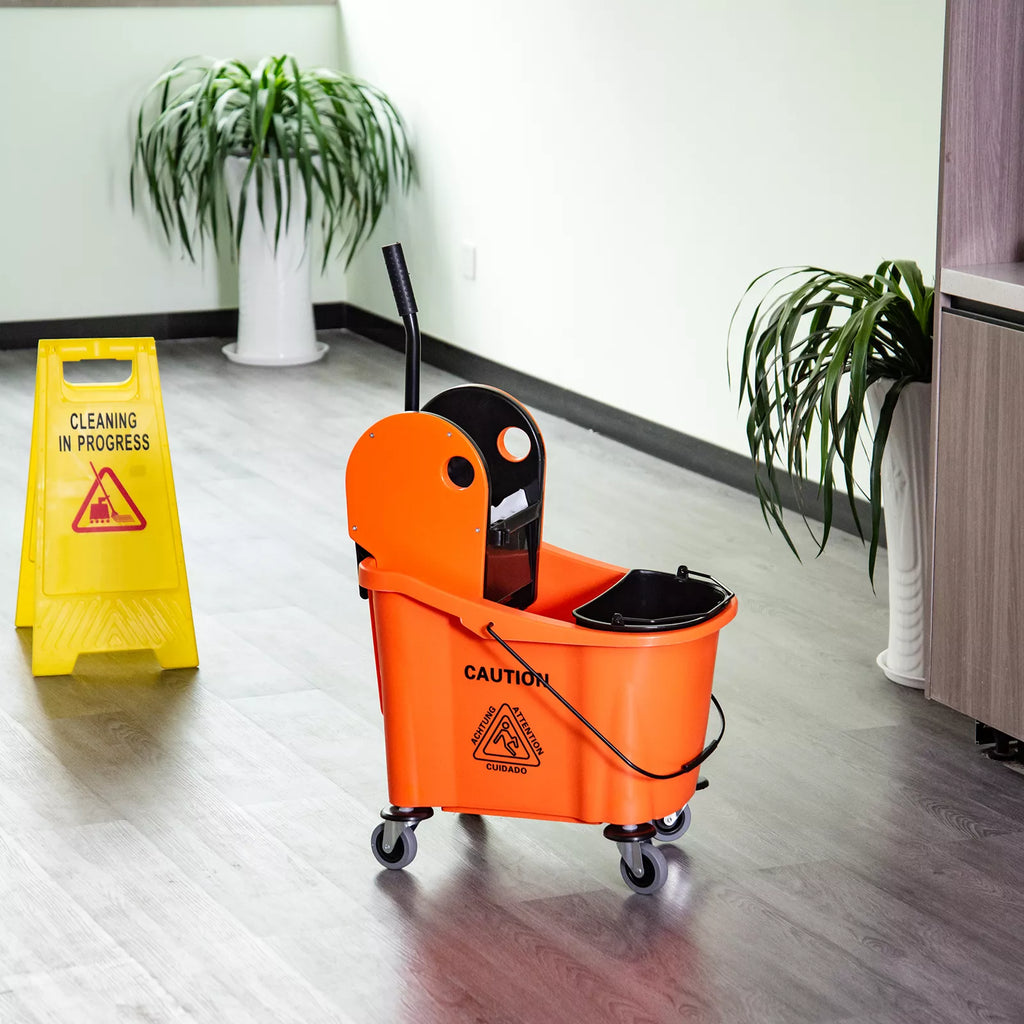 Valymo vežimėlis su įrenginiu šluostei gręžti, 36 l, juodas/oranžinis