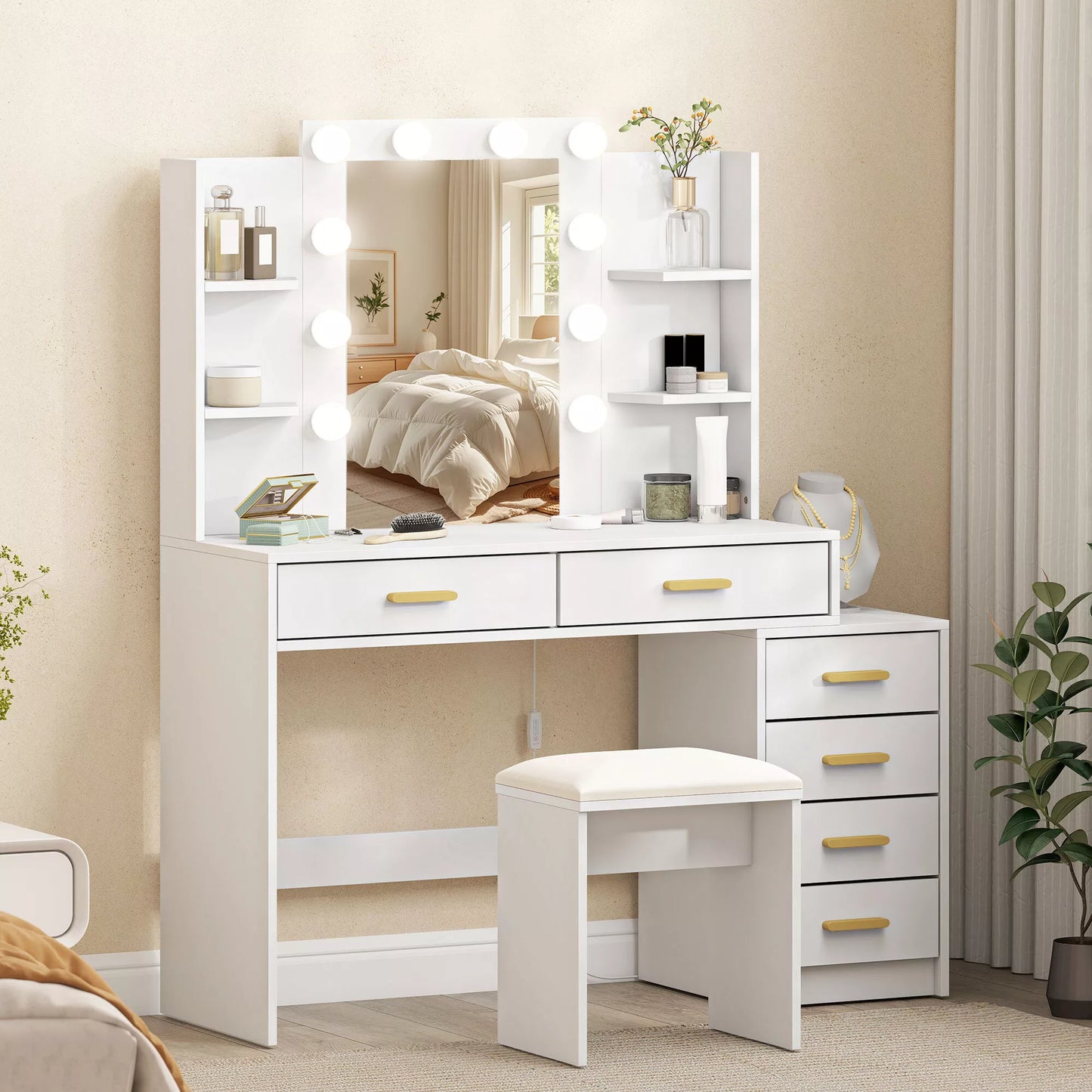 Kosmetinis staliukas su apšviečiamu veidrodžiu ir minkštu pufu, makiažo staliuko rinkinys, medis ir tekstilė, balta