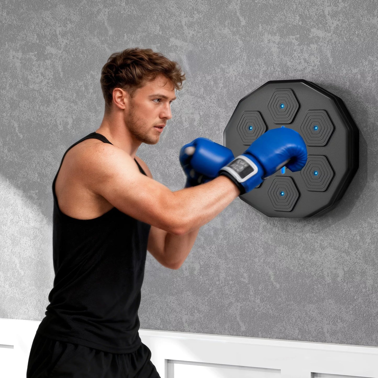 Bokso treniruoklis su muzikos funkcija, Bluetooth, šviečiančiais taškais, tvirtinimu prie sienos, dirbtine oda, juodas