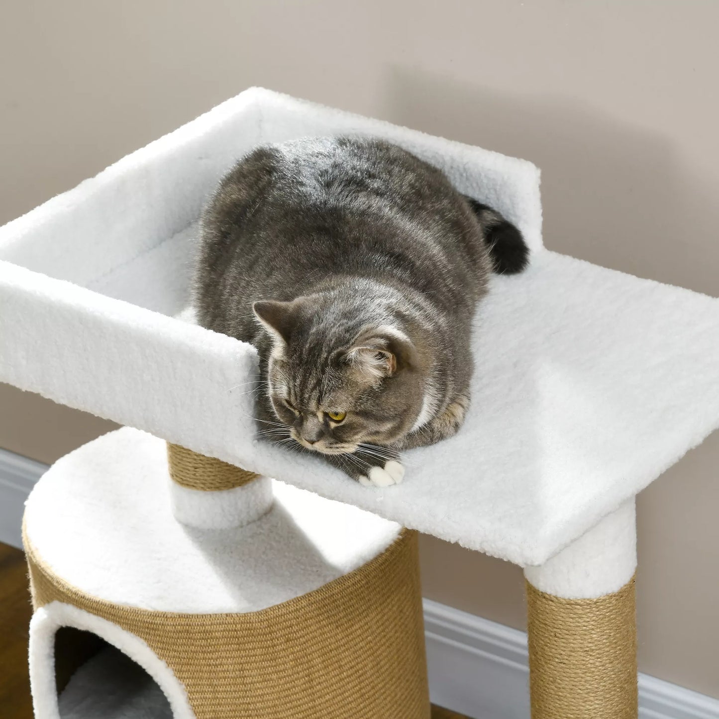 Kačių draskyklė, 1 kačių guolis, 1 miegojimo paviršius, 70 cm x 49 cm x 79 cm, natūralus + baltas