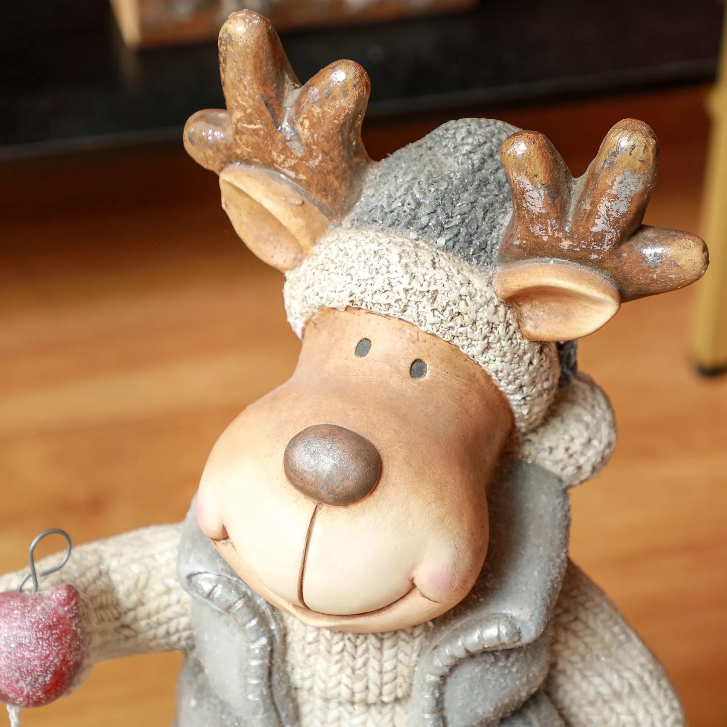 HOMCOM Kalėdinė dekoracija, Briedis su žibintu, LED, maitinamas baterijomis, 25,5 x 19,5 x 52 cm