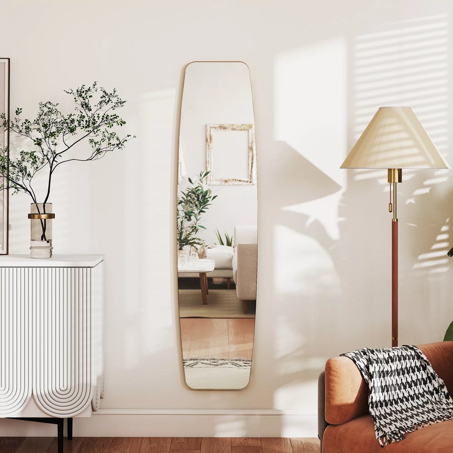 Pakabinamas veidrodis svetainei ir prieškambariui, veidrodis su metaliniu rėmu, 160x40x3 cm, auksinė