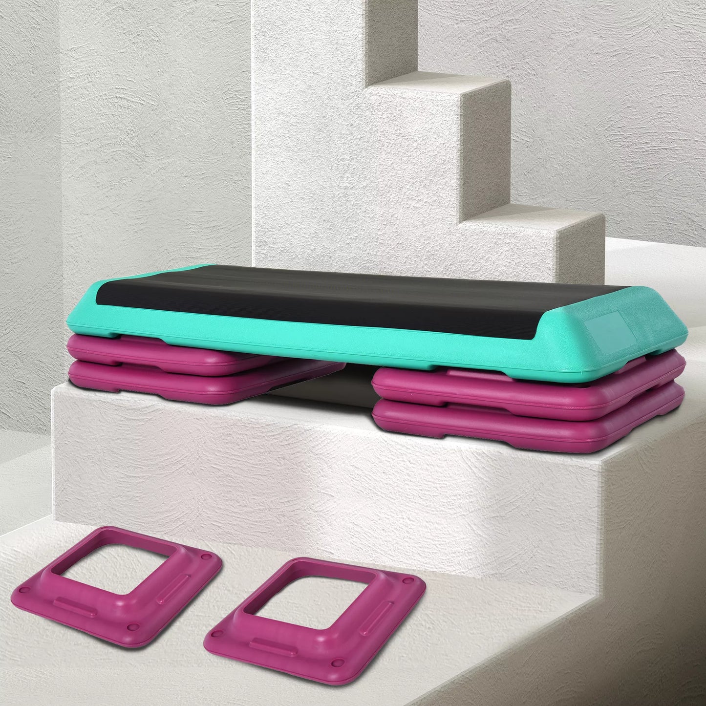 Aukščio reguliavimo fitneso stepperis, 3 pakopos (10/15/20 cm), neslystantis, skirtas namams, sporto salei, biurui. Plastikinis, juodos+žalios+violetinės spalvos