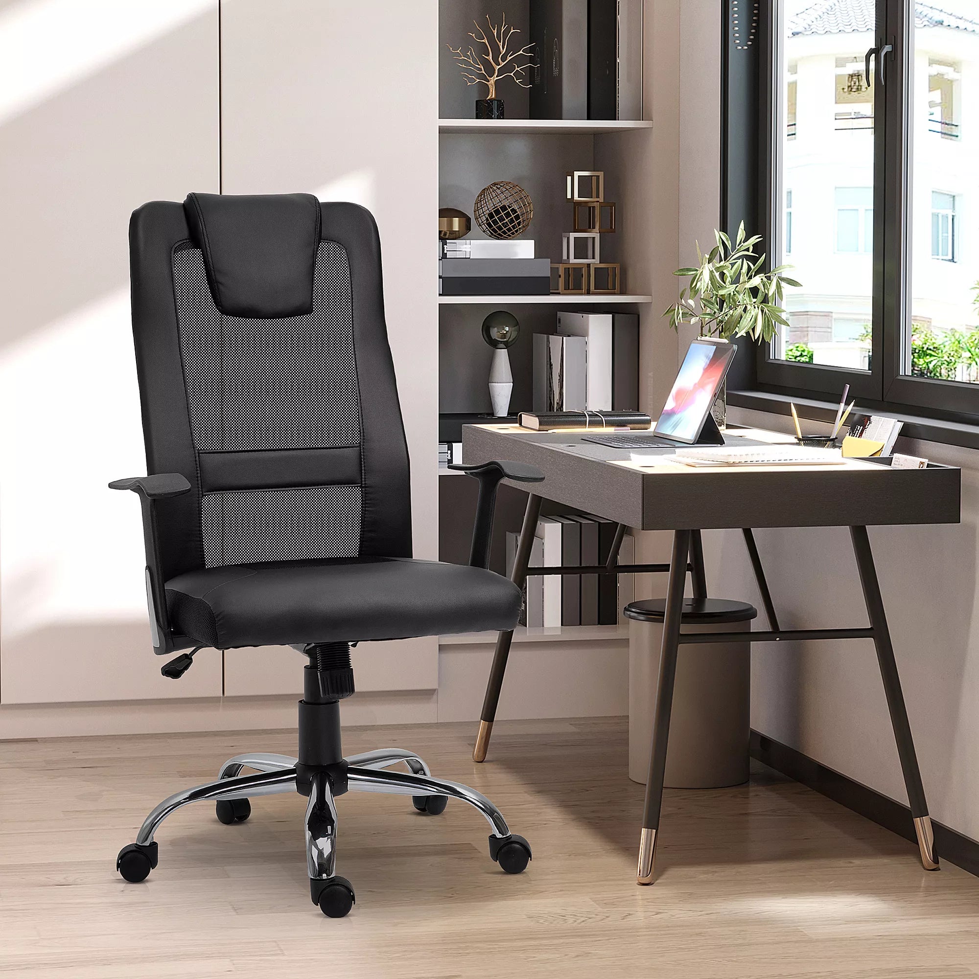 Biuro kėdė ergonomiška reguliuojamo aukščio juoda